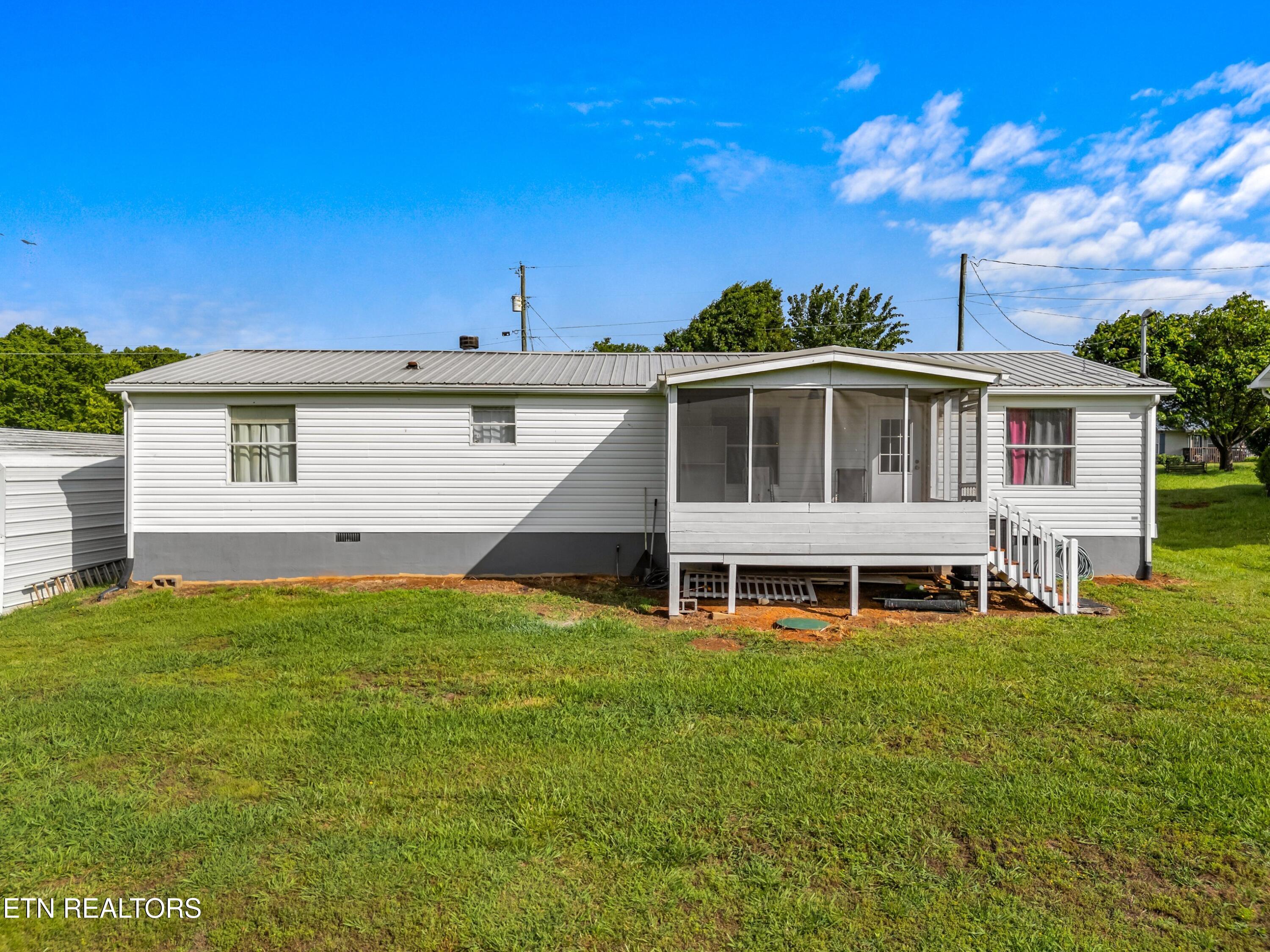 753 N Country Lane Kodak TN 37764