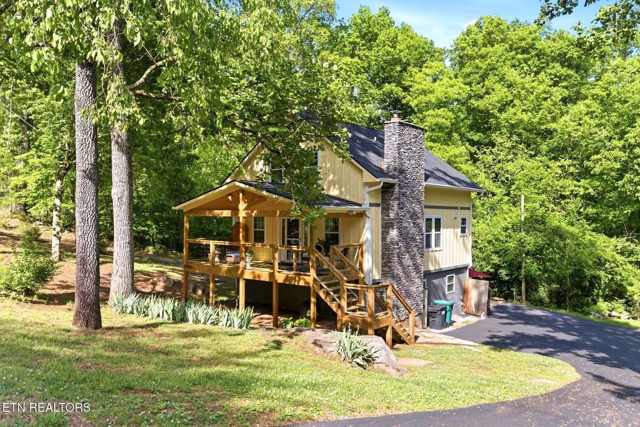 3905 Light Pink Road Louisville TN 37777