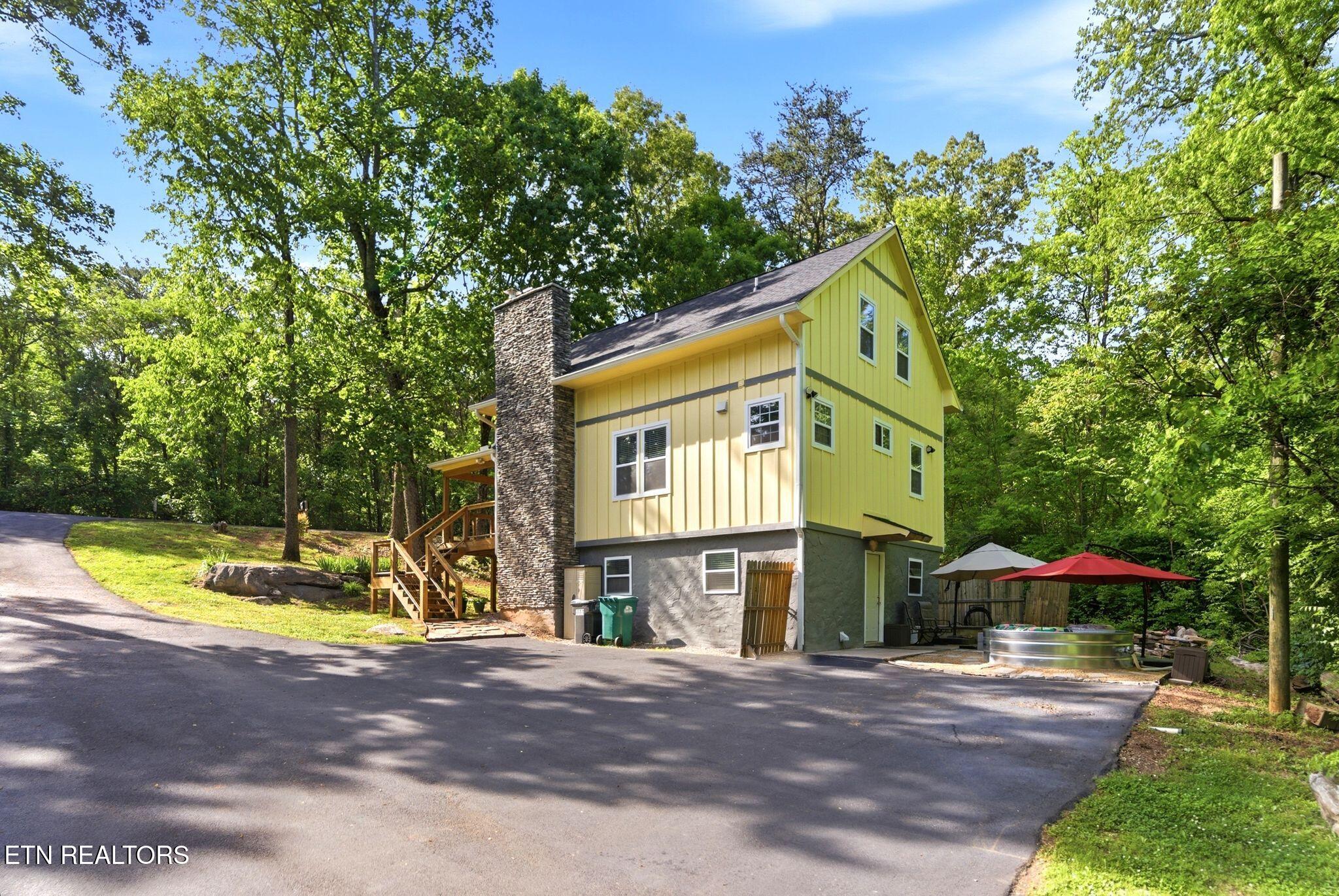 3905 Light Pink Road Louisville TN 37777