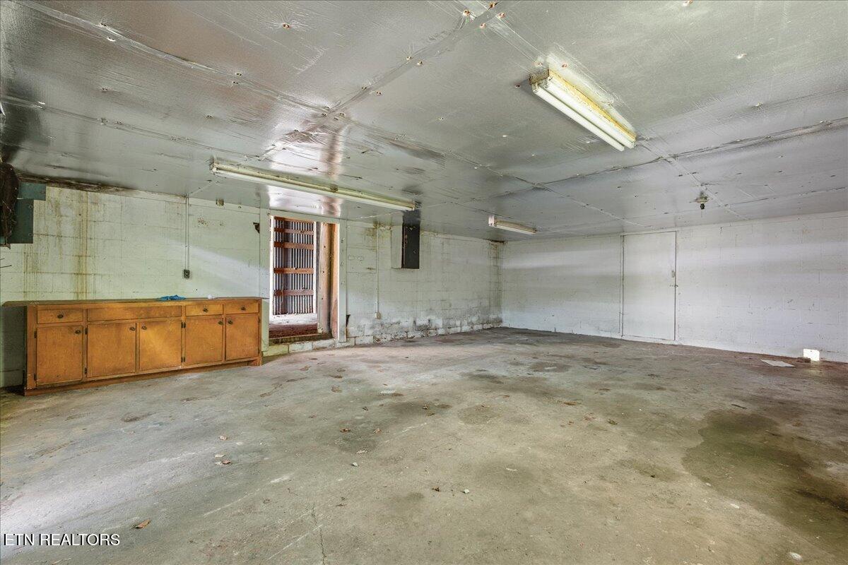 158 Stiles Road Madisonville TN 37354