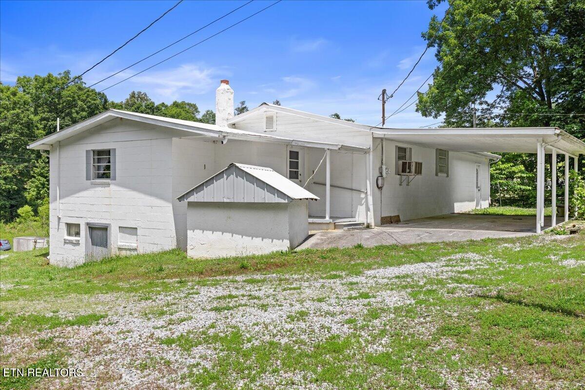 158 Stiles Road Madisonville TN 37354