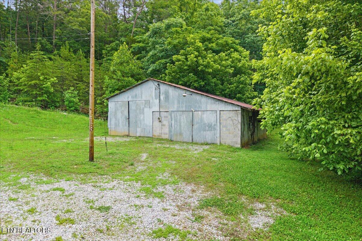 158 Stiles Road Madisonville TN 37354