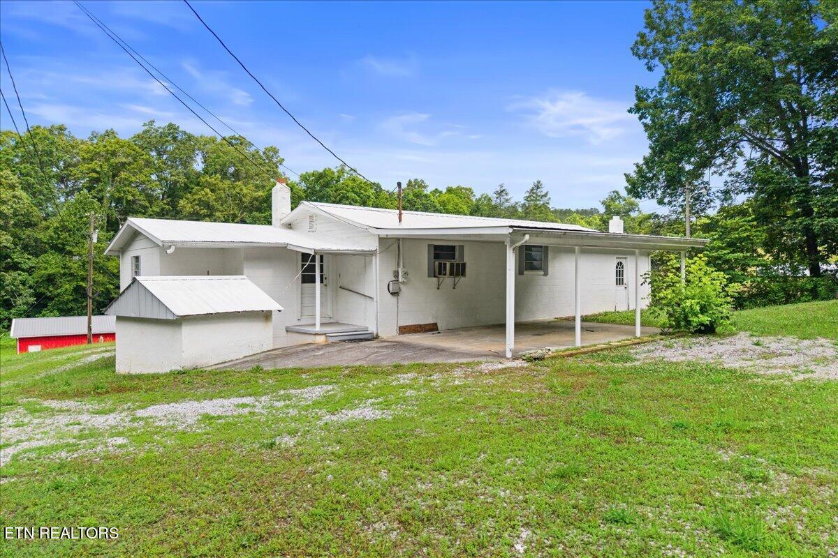158 Stiles Road Madisonville TN 37354
