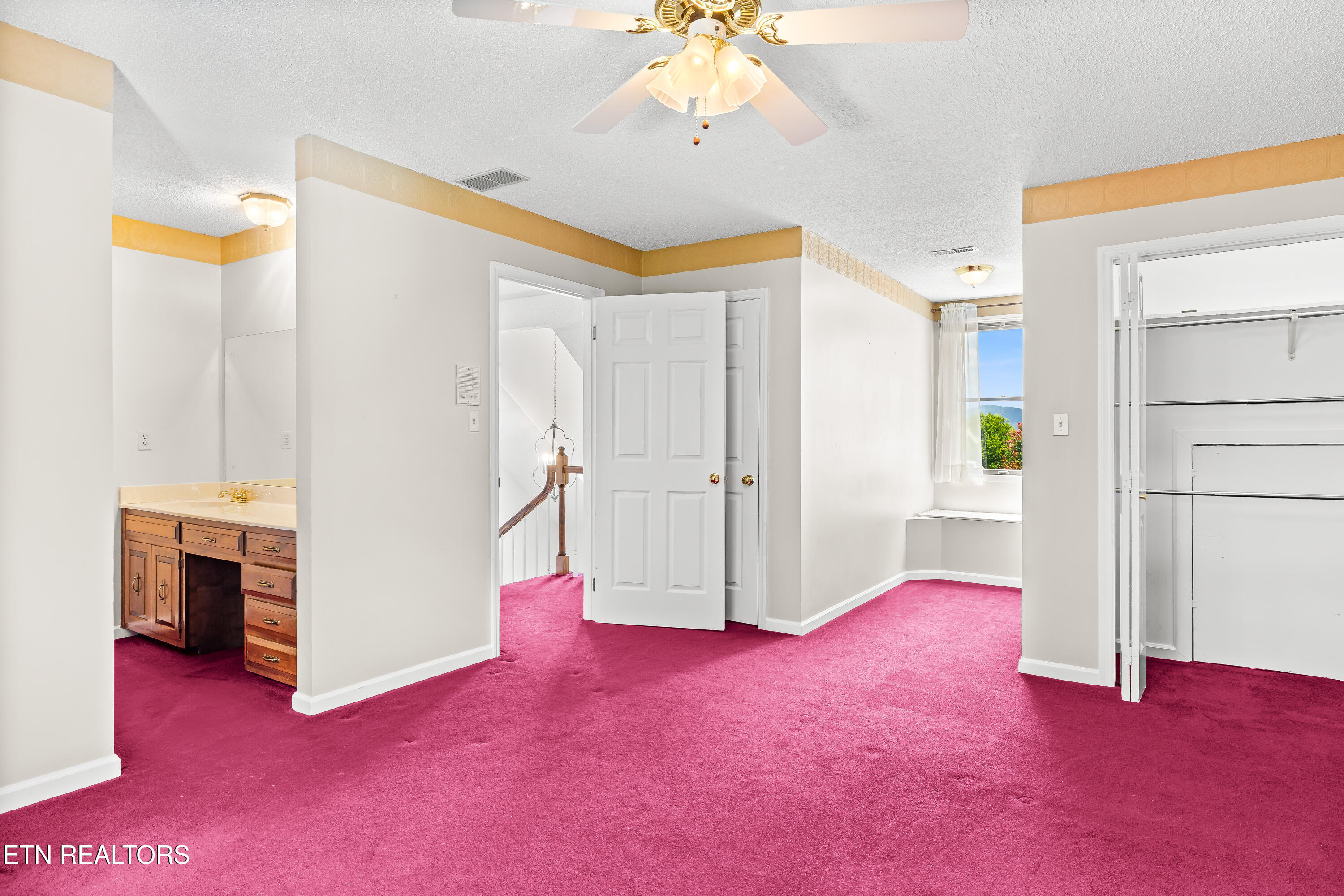 135 N Panoscenic Drive Maryville TN 37803