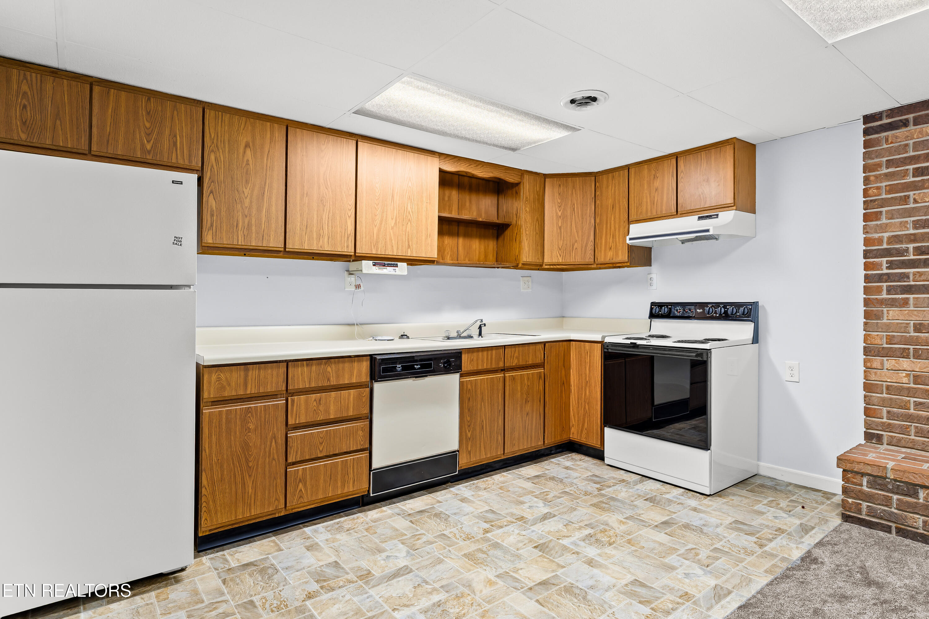 135 N Panoscenic Drive Maryville TN 37803