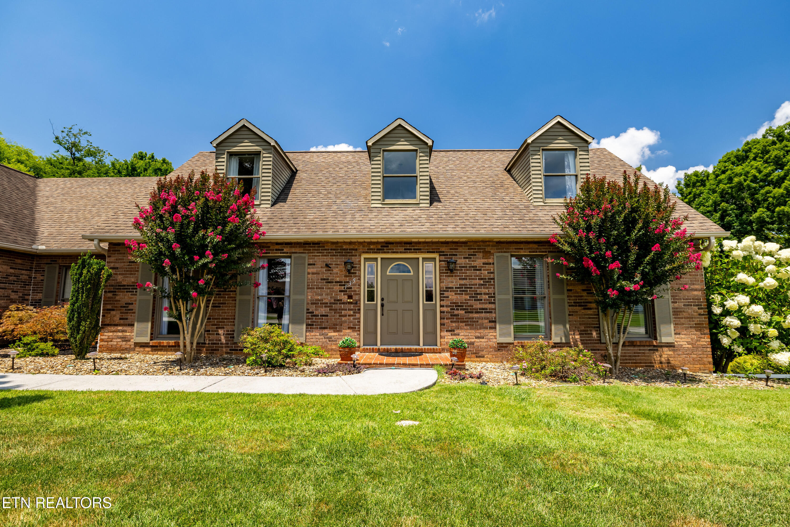 135 N Panoscenic Drive Maryville TN 37803