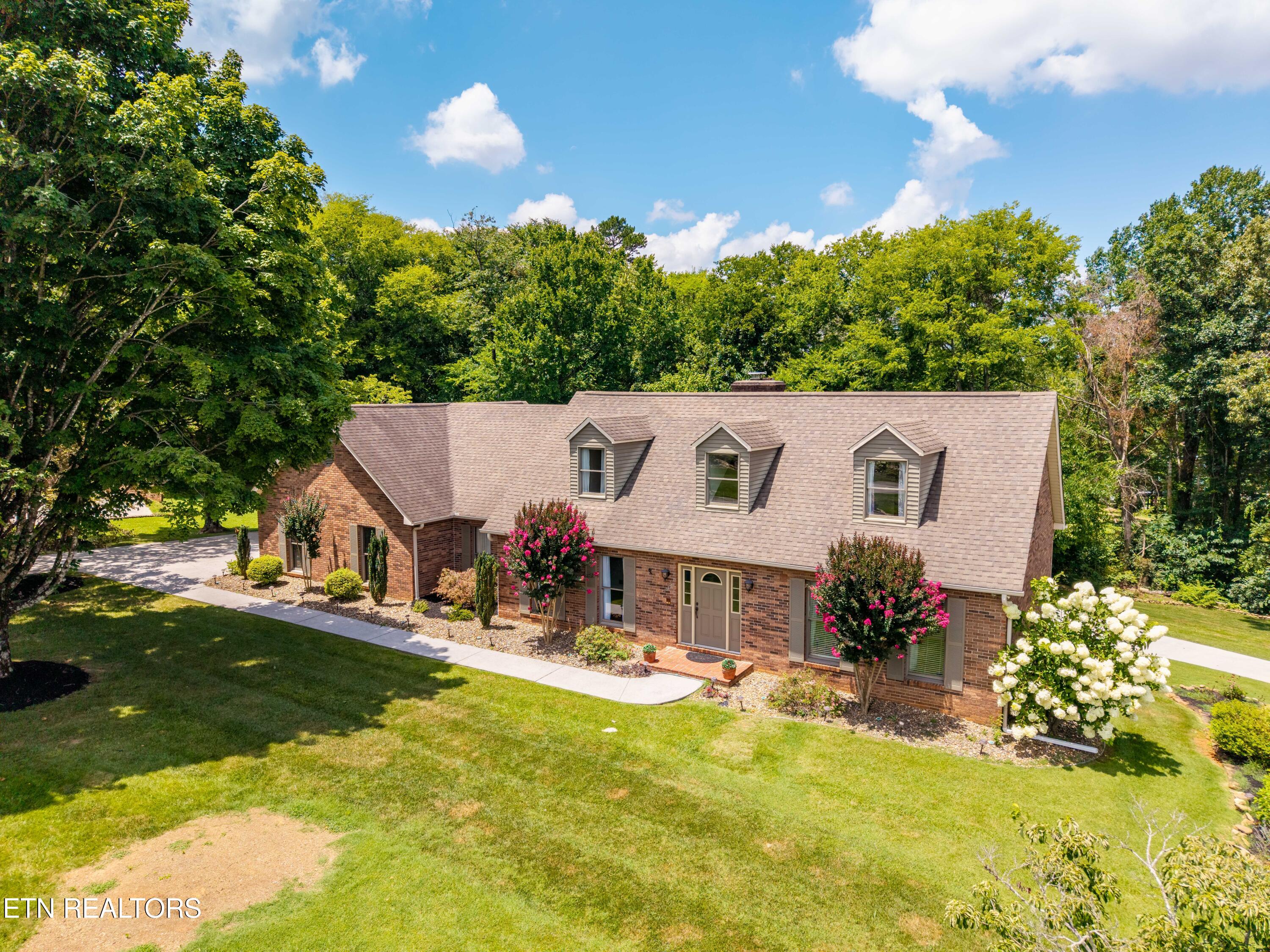 135 N Panoscenic Drive Maryville TN 37803