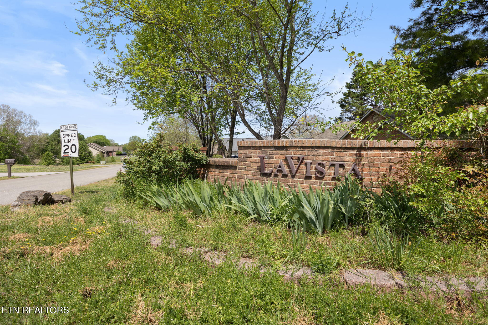 235 Lavista Drive Maryville TN 37804