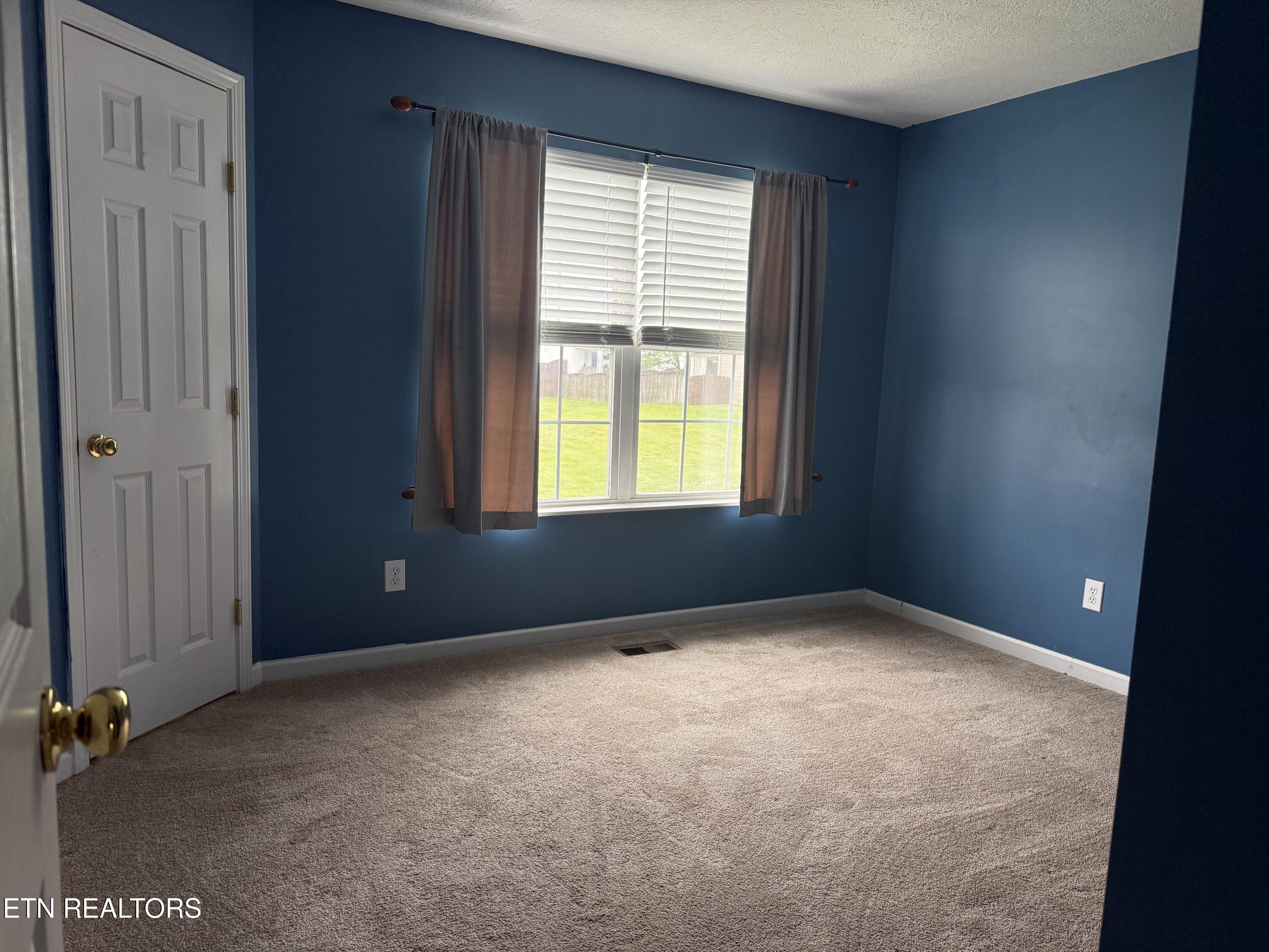 7847 Dawnview Road Powell TN 37849