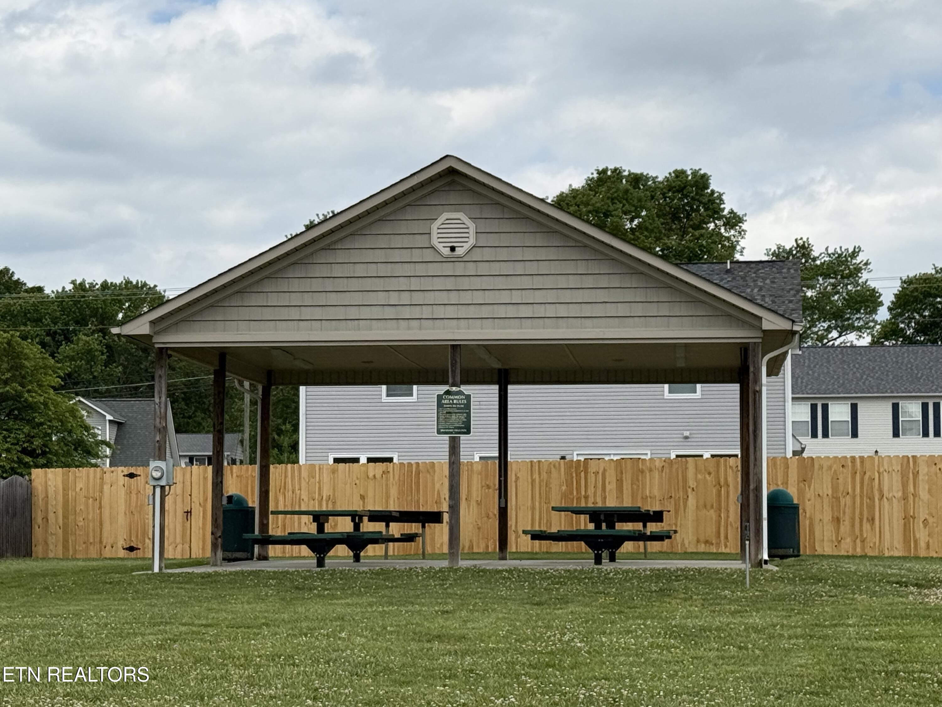 7847 Dawnview Road Powell TN 37849