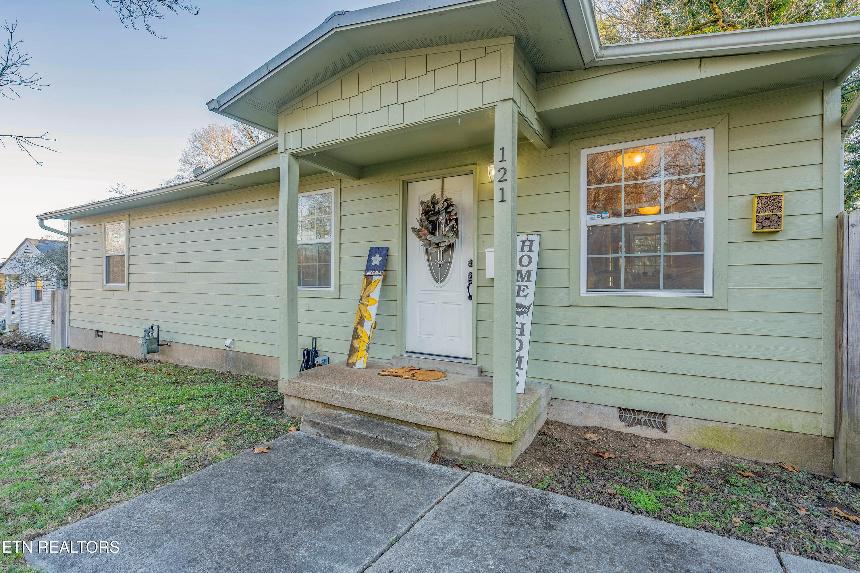 121 Amherst Lane Oak Ridge TN 37830
