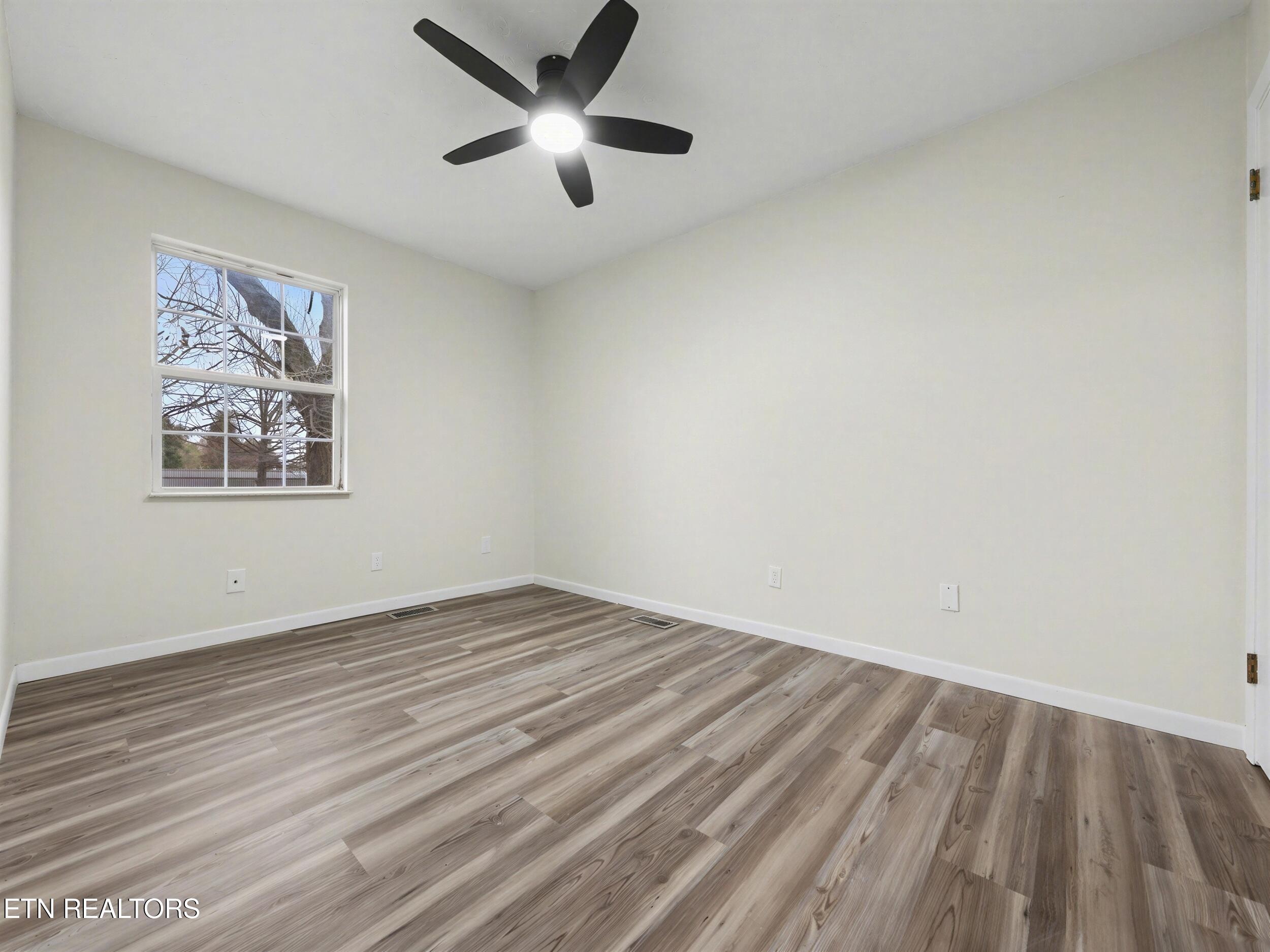 5503 Scenicwood Road Knoxville TN 37912