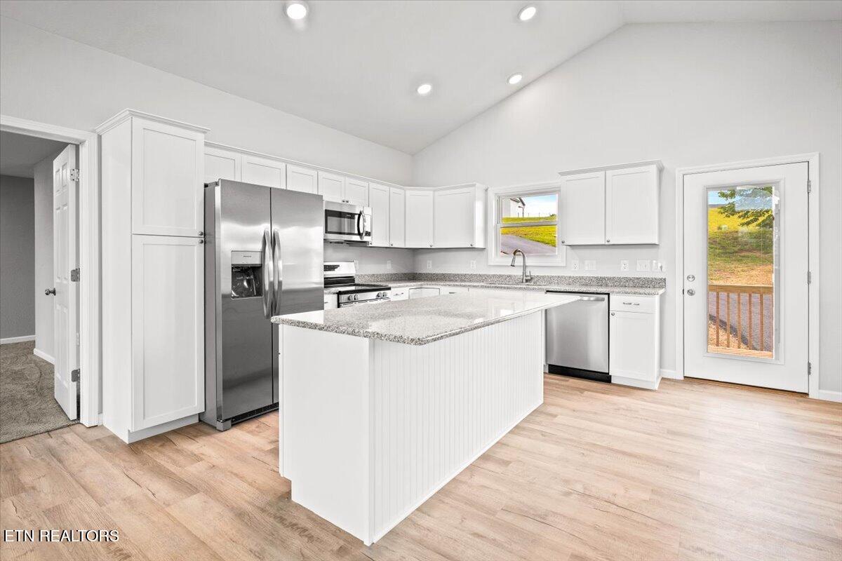 258 Sam Maria Way Lafollette TN 37766