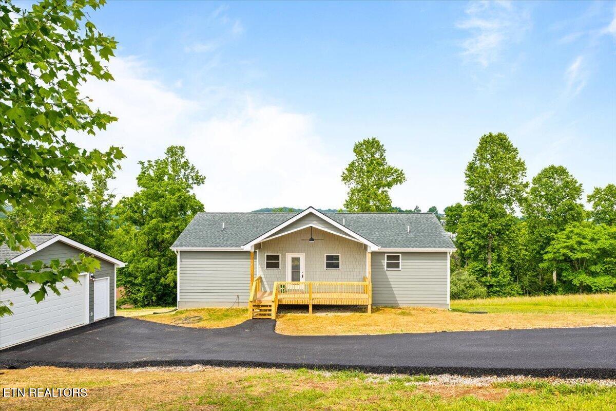 258 Sam Maria Way Lafollette TN 37766
