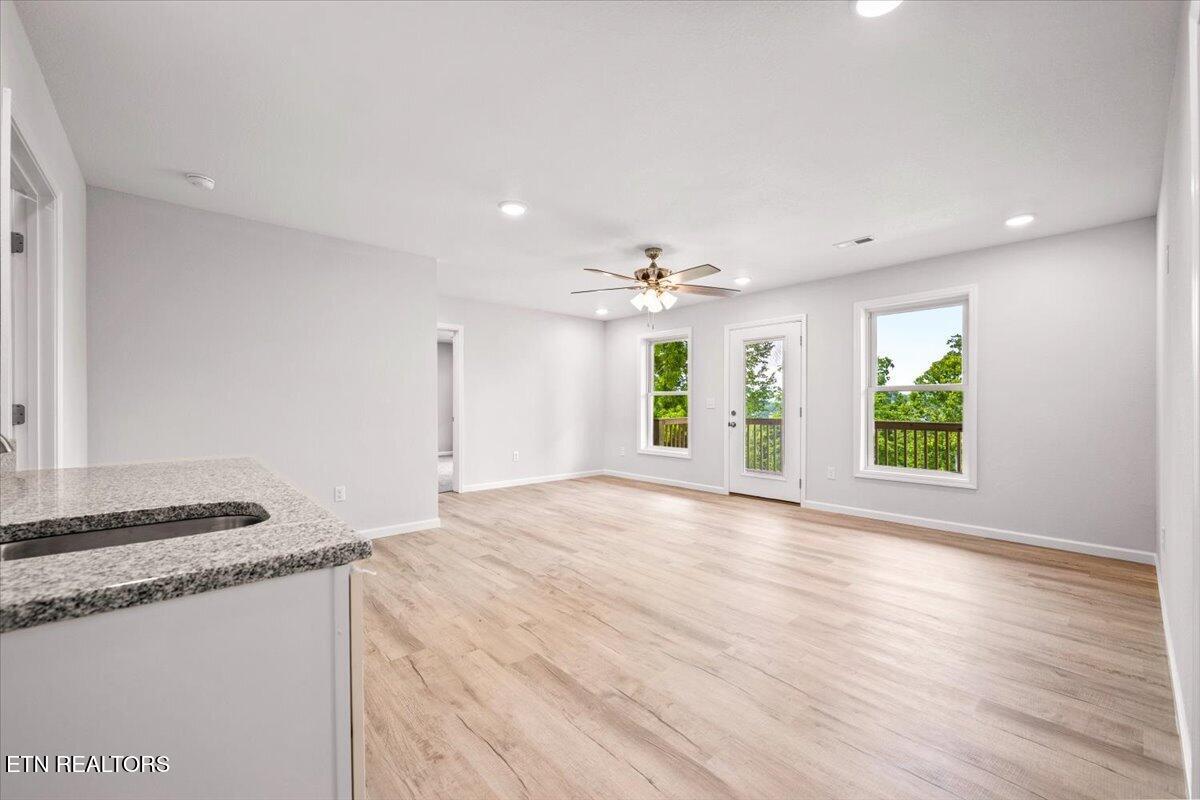 258 Sam Maria Way Lafollette TN 37766