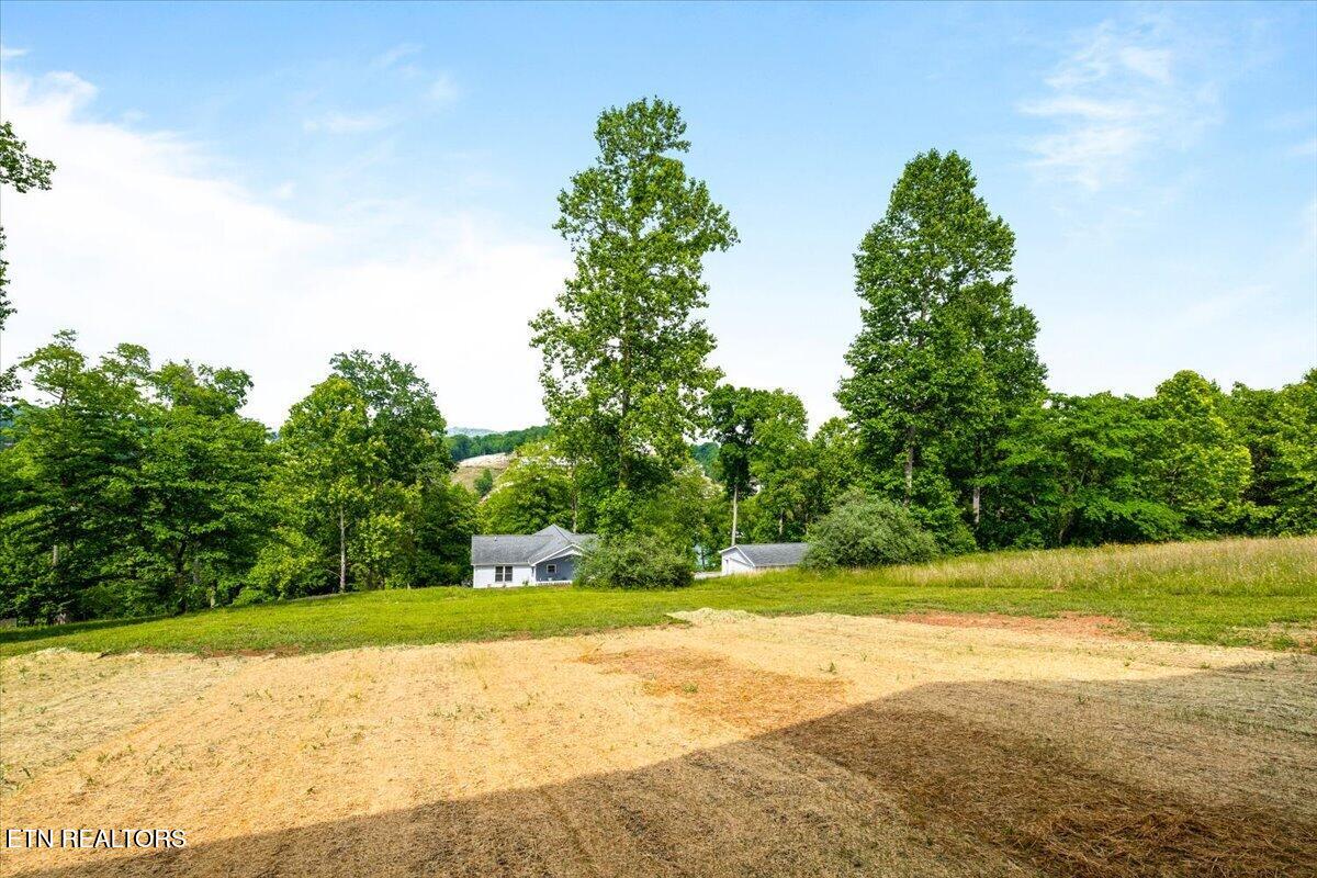 258 Sam Maria Way Lafollette TN 37766