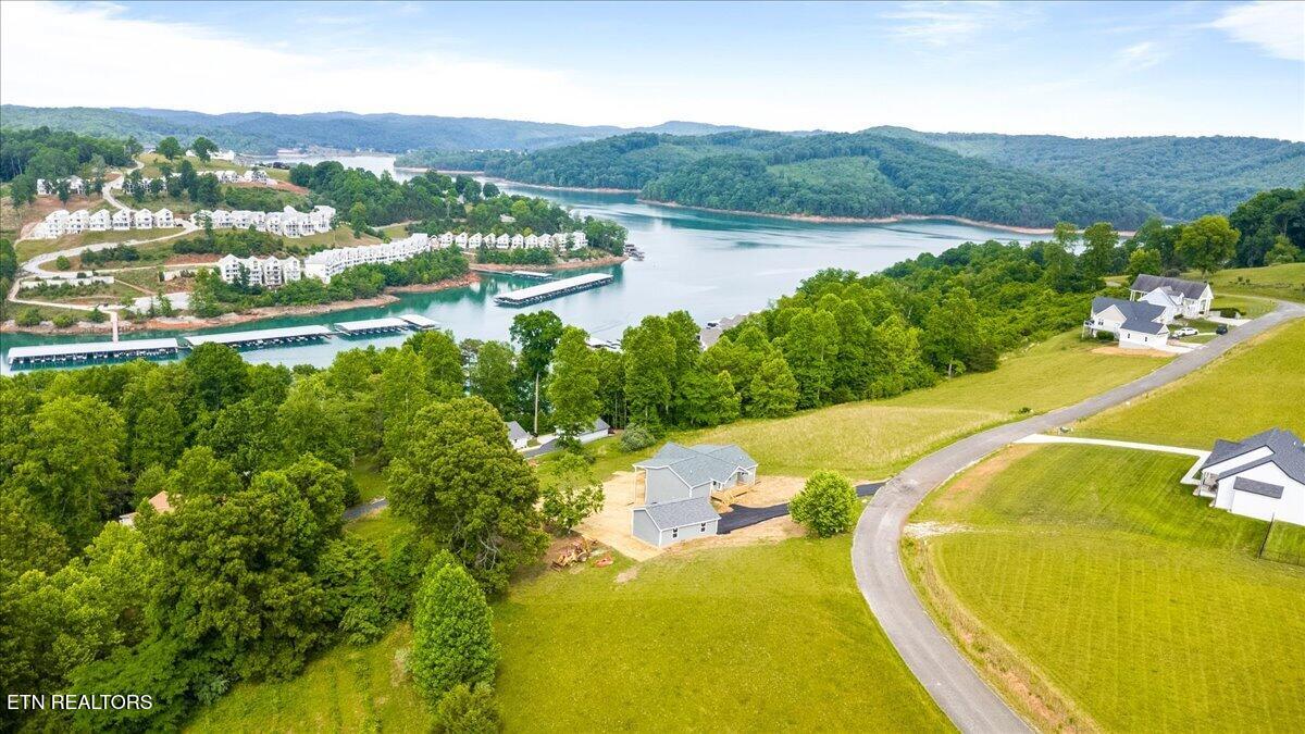 258 Sam Maria Way Lafollette TN 37766