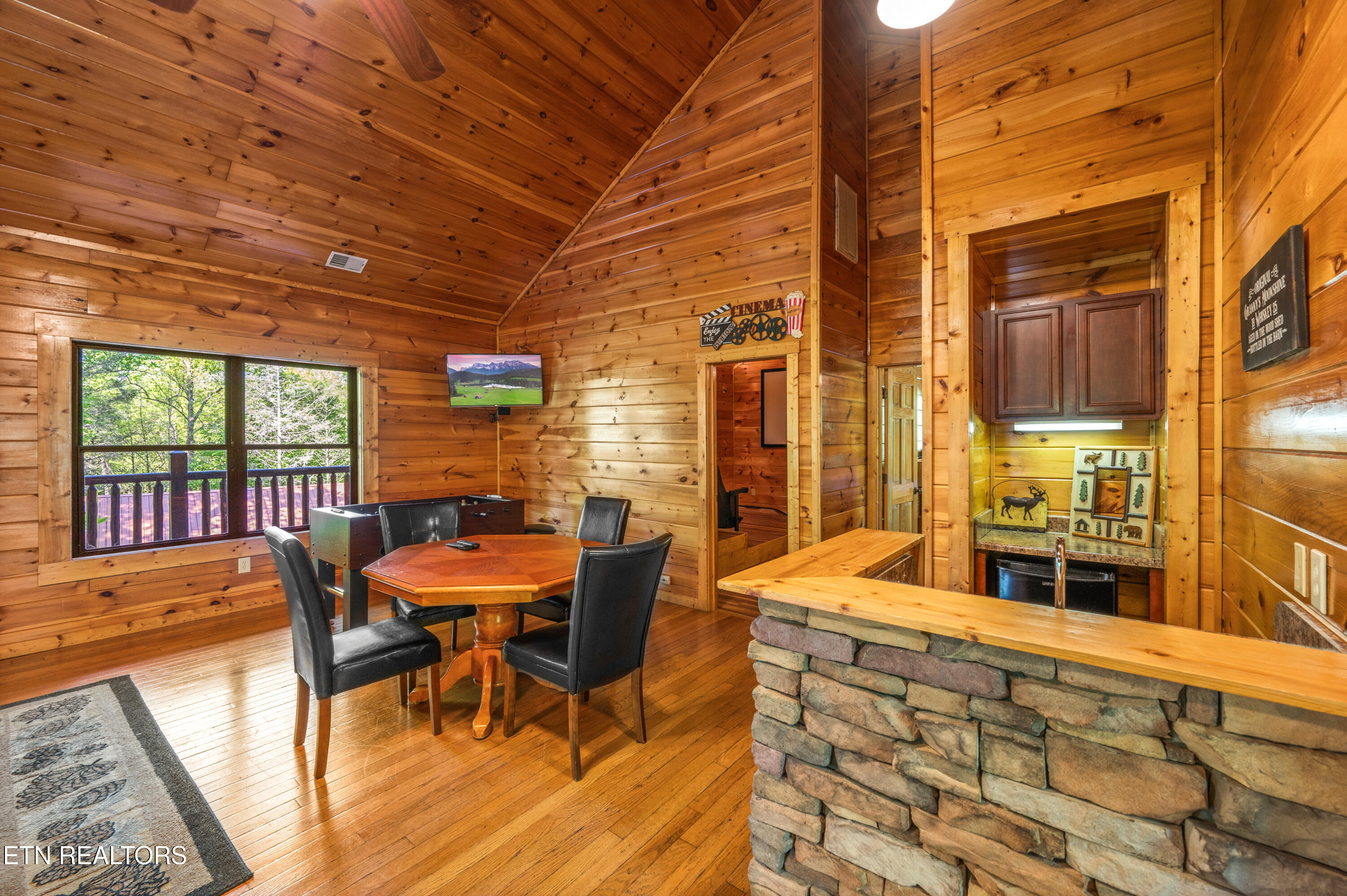 1820 Elk Springs Way Gatlinburg TN 37738