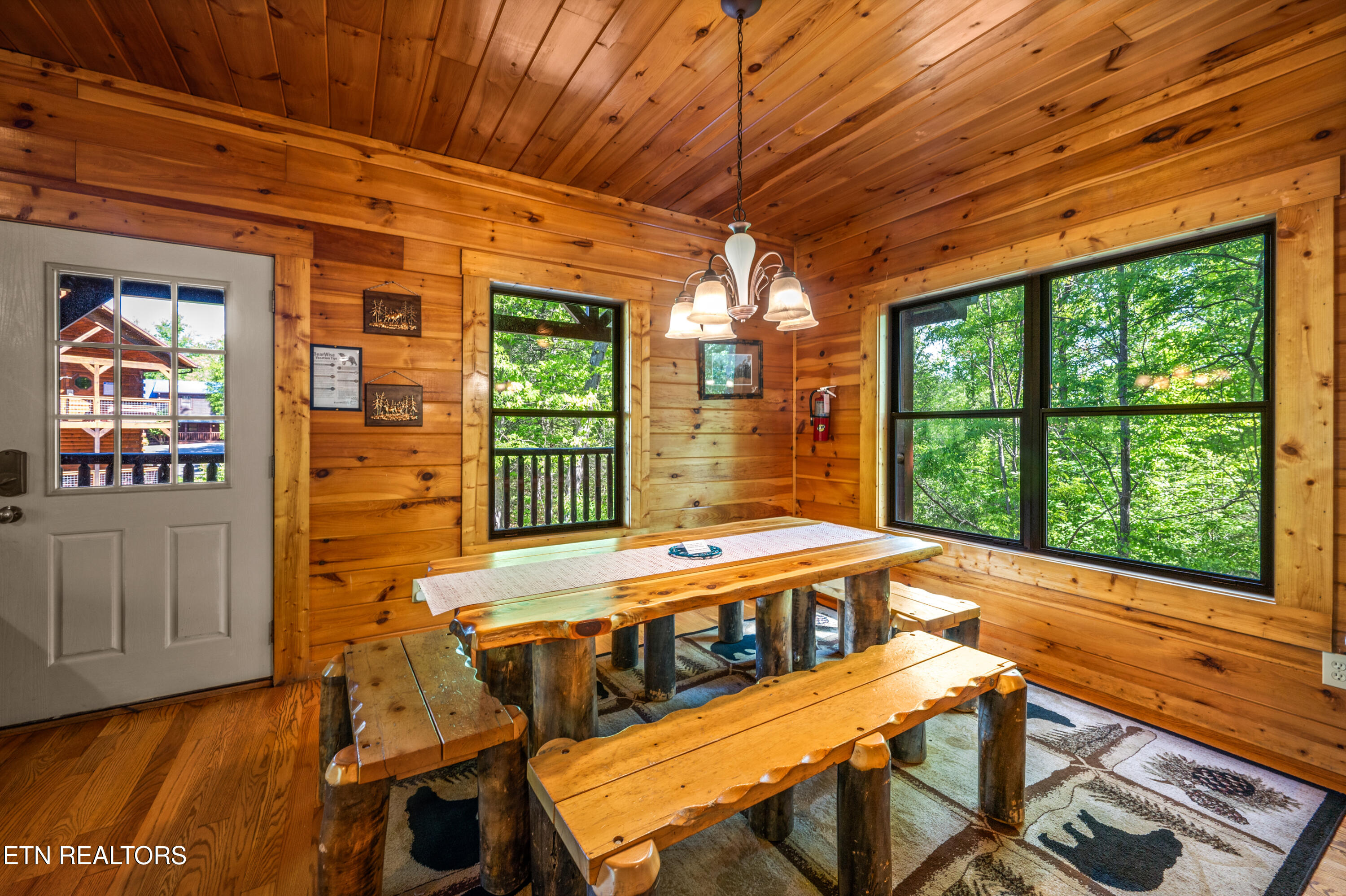 1820 Elk Springs Way Gatlinburg TN 37738