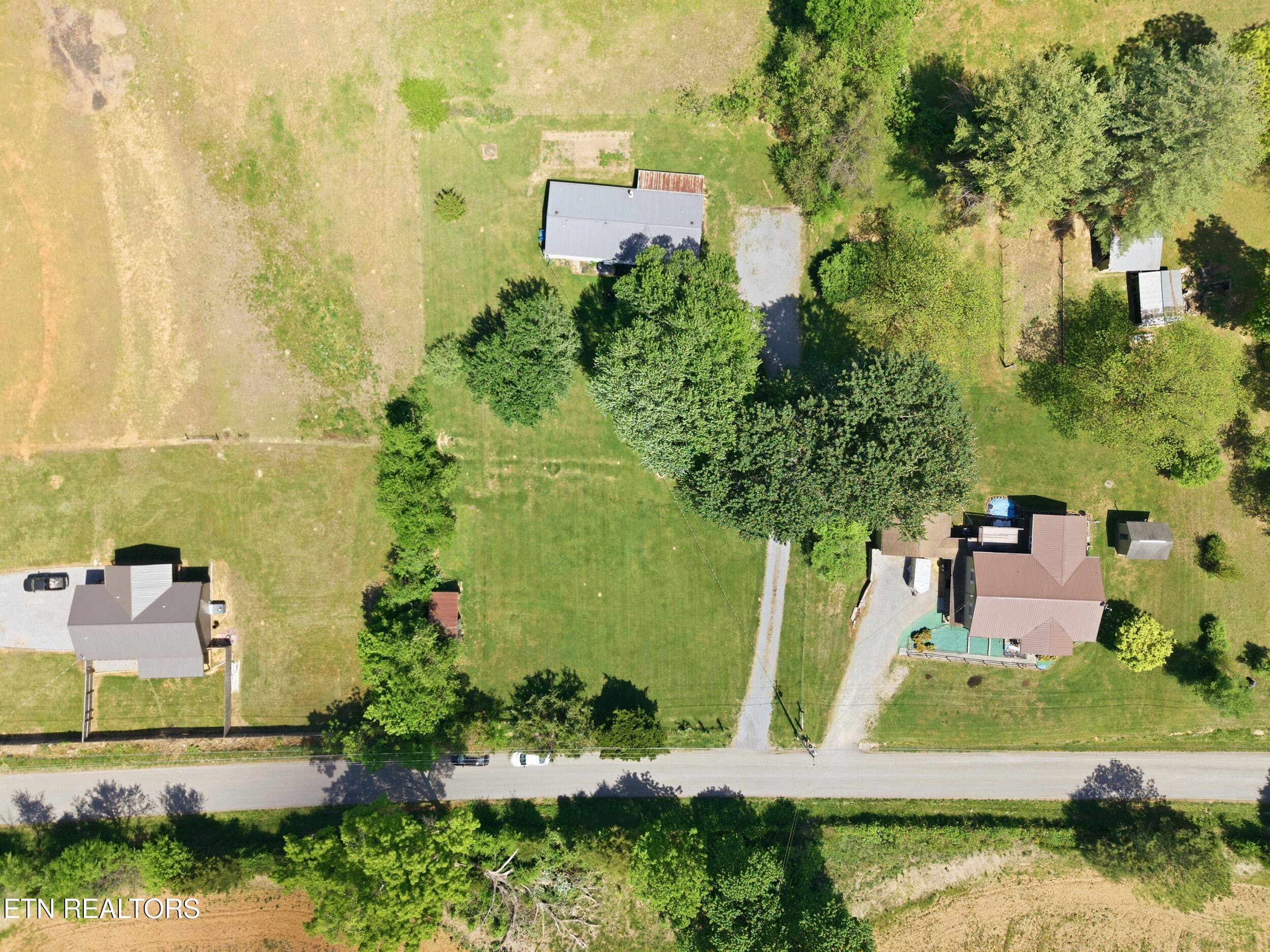 95 Lee Shirley Road Greenback TN 37742