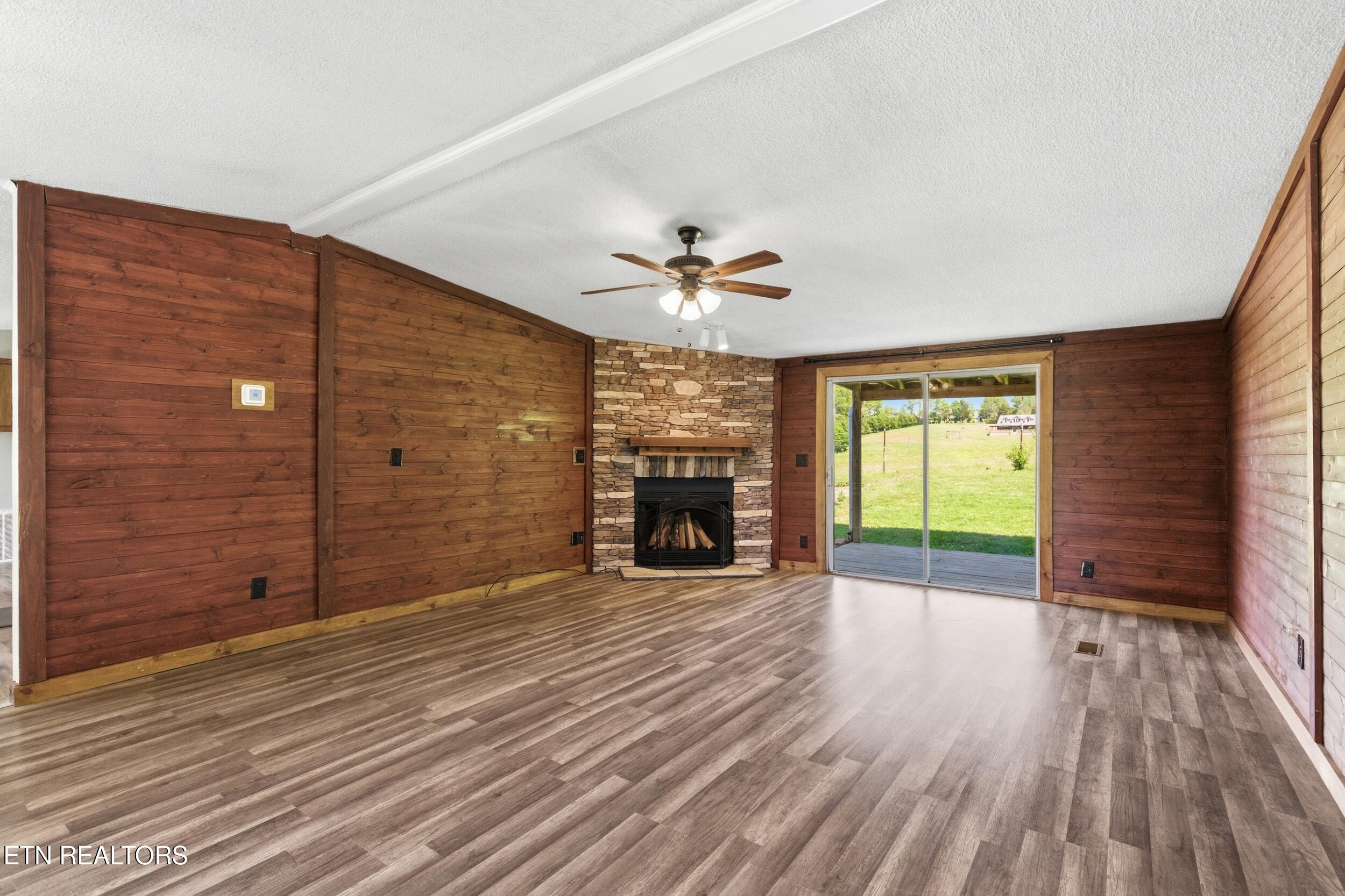 95 Lee Shirley Road Greenback TN 37742
