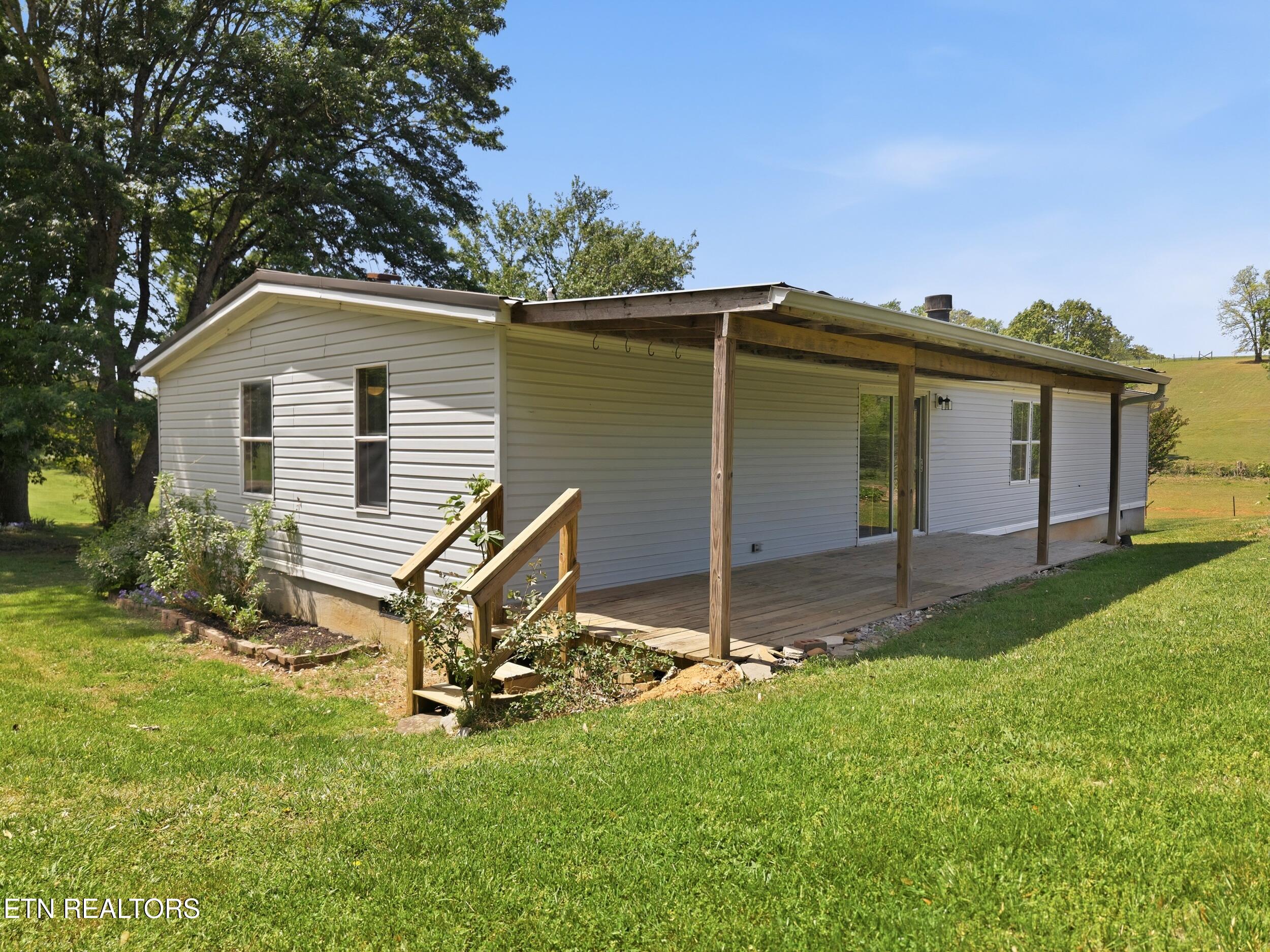 95 Lee Shirley Road Greenback TN 37742