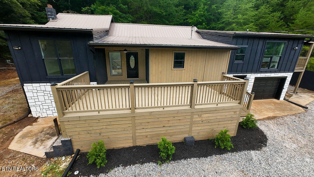 960 Chestnut Grove Road Dandridge TN 37725