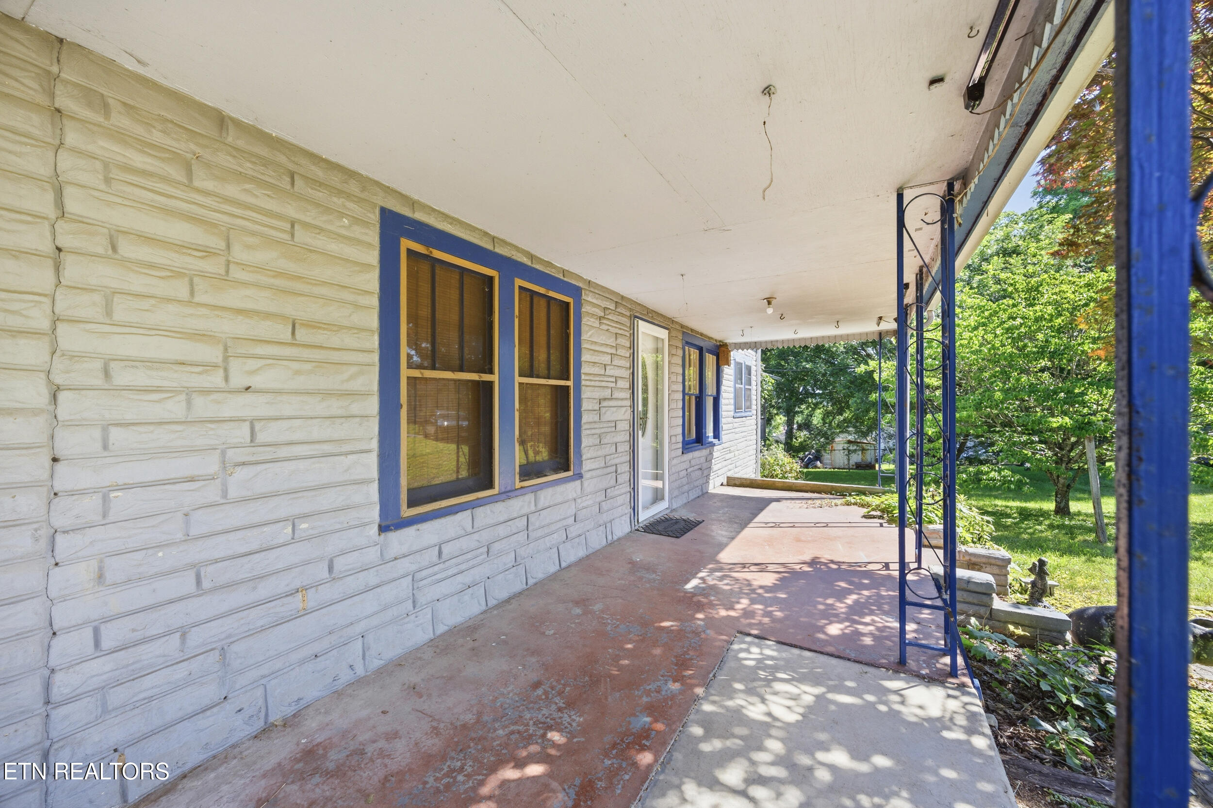 163 Ivy Avenue Lenoir City TN 37771