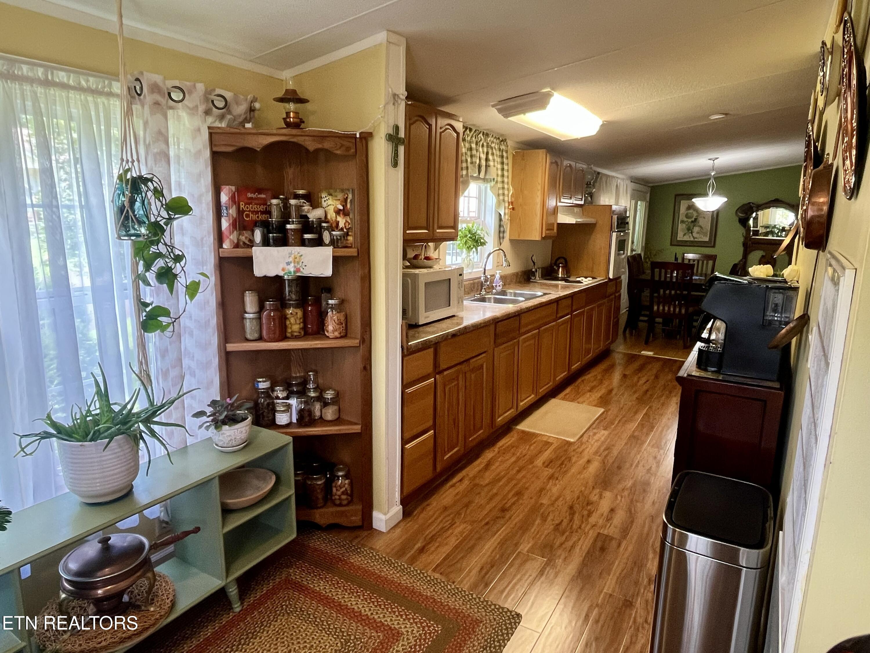 312 Finley Drive Lenoir City TN 37771