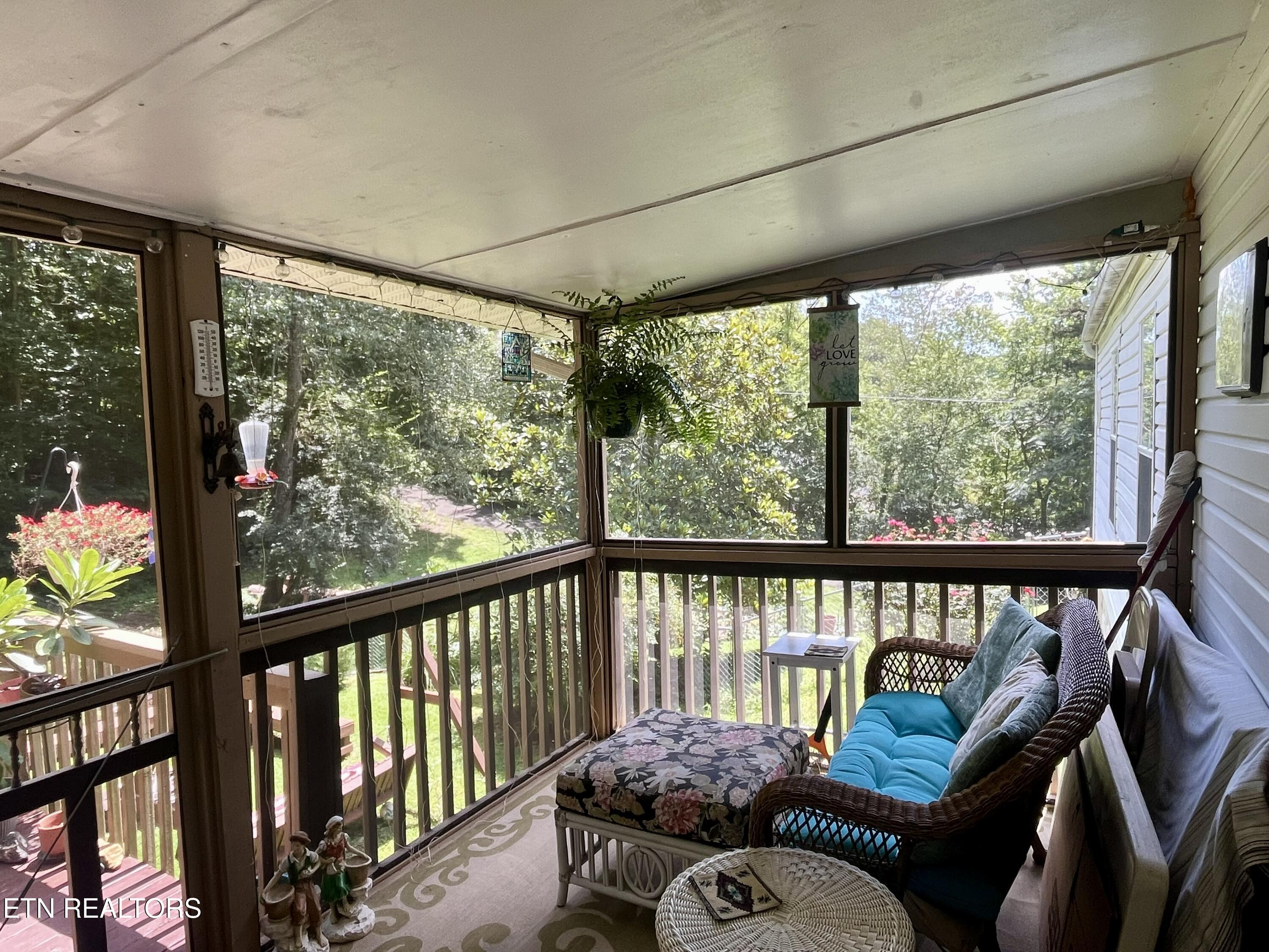 312 Finley Drive Lenoir City TN 37771