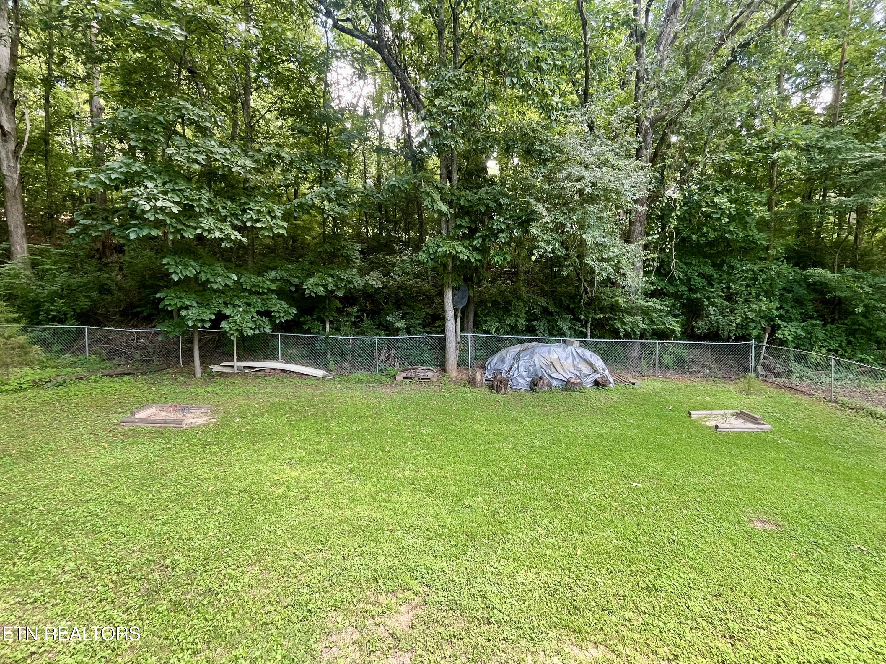 312 Finley Drive Lenoir City TN 37771