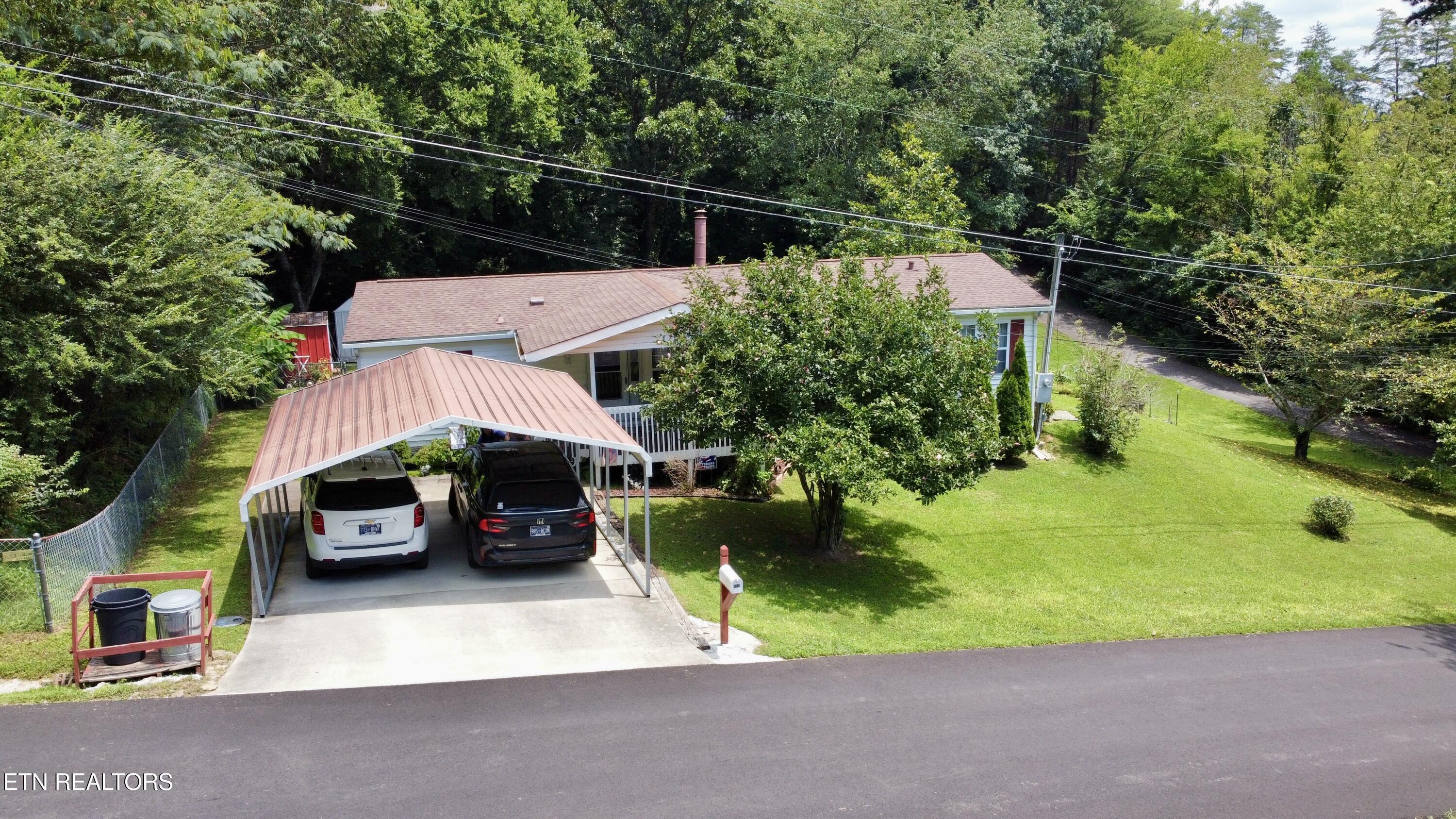 312 Finley Drive Lenoir City TN 37771
