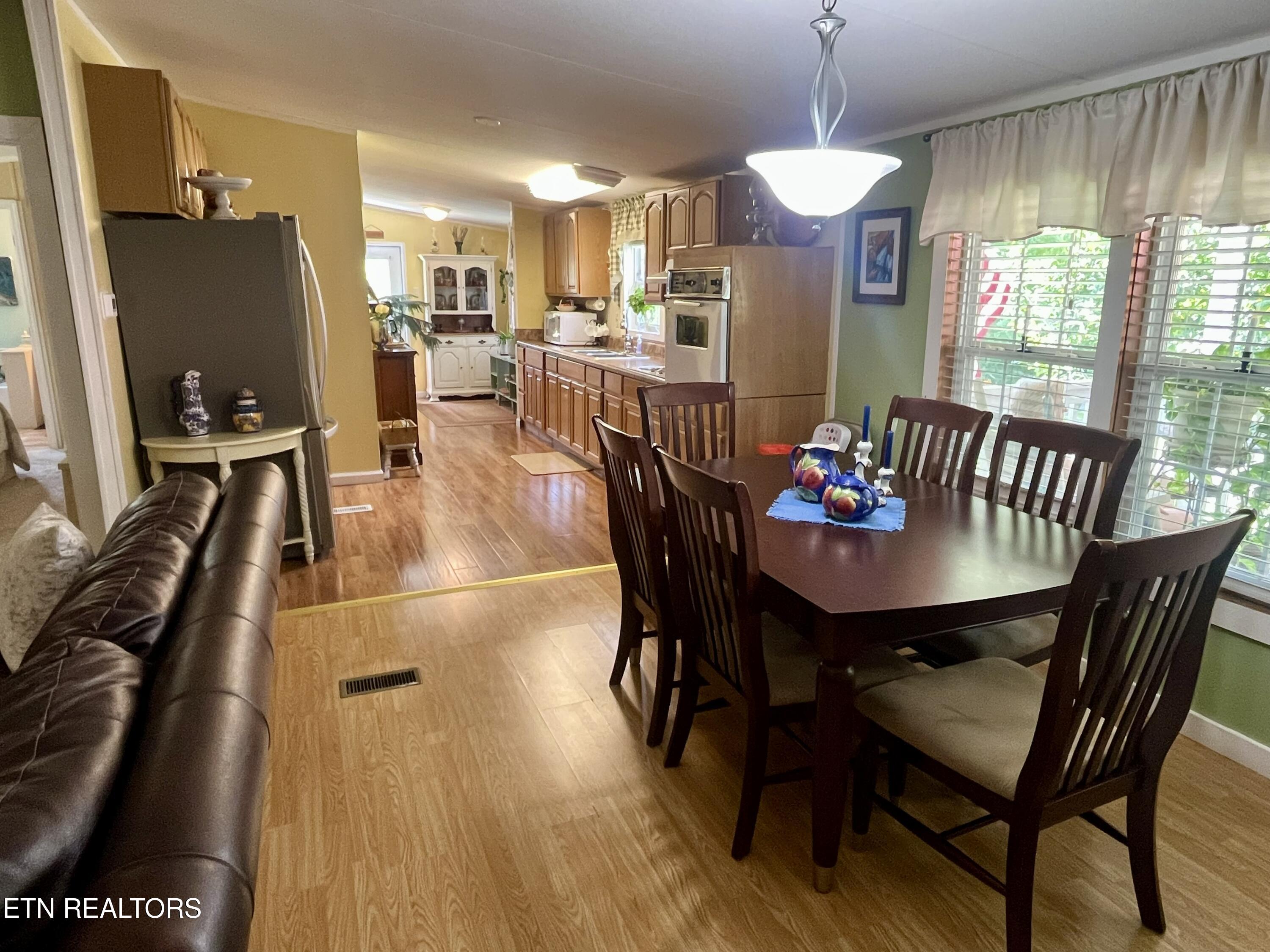 312 Finley Drive Lenoir City TN 37771