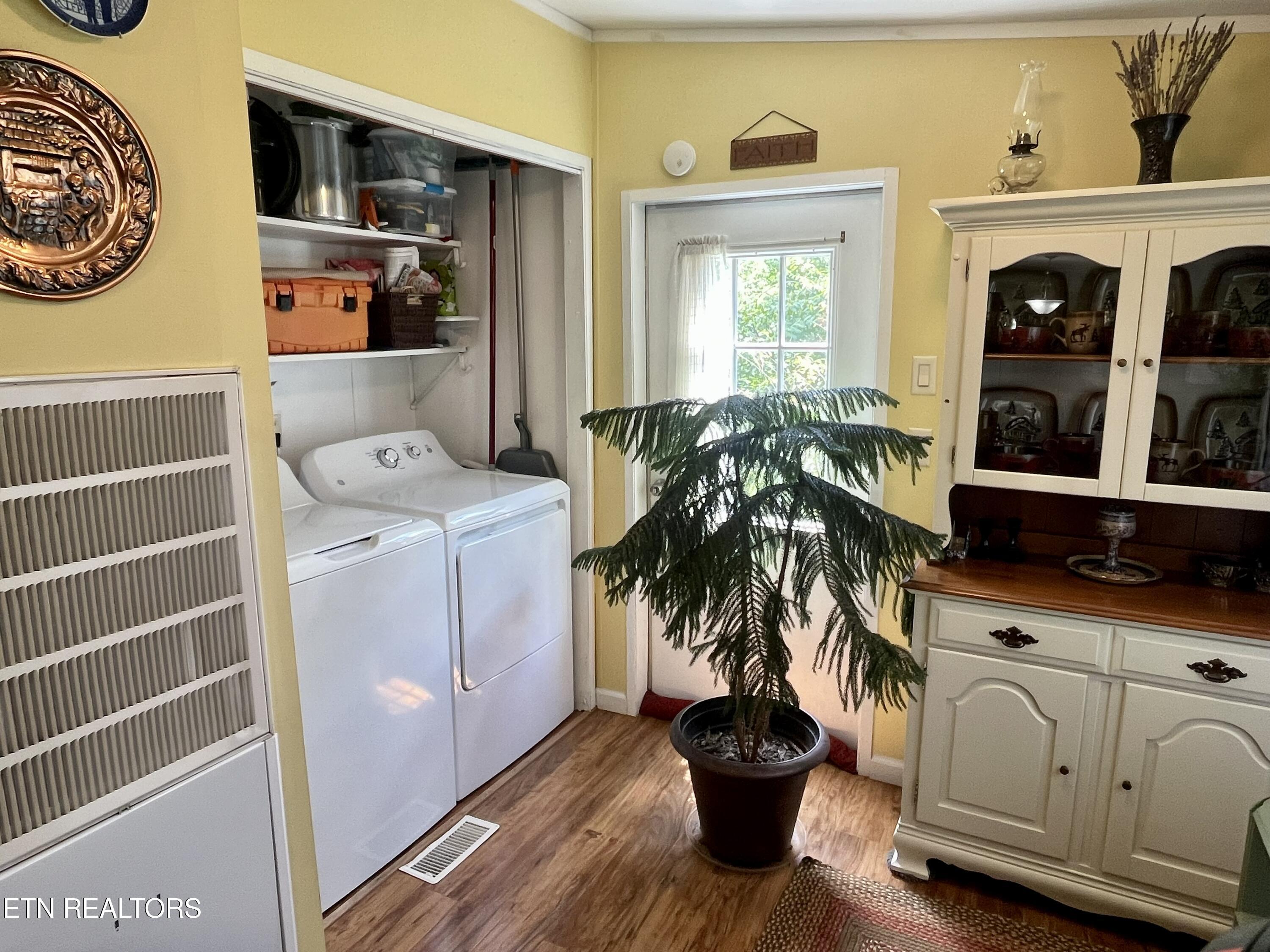 312 Finley Drive Lenoir City TN 37771