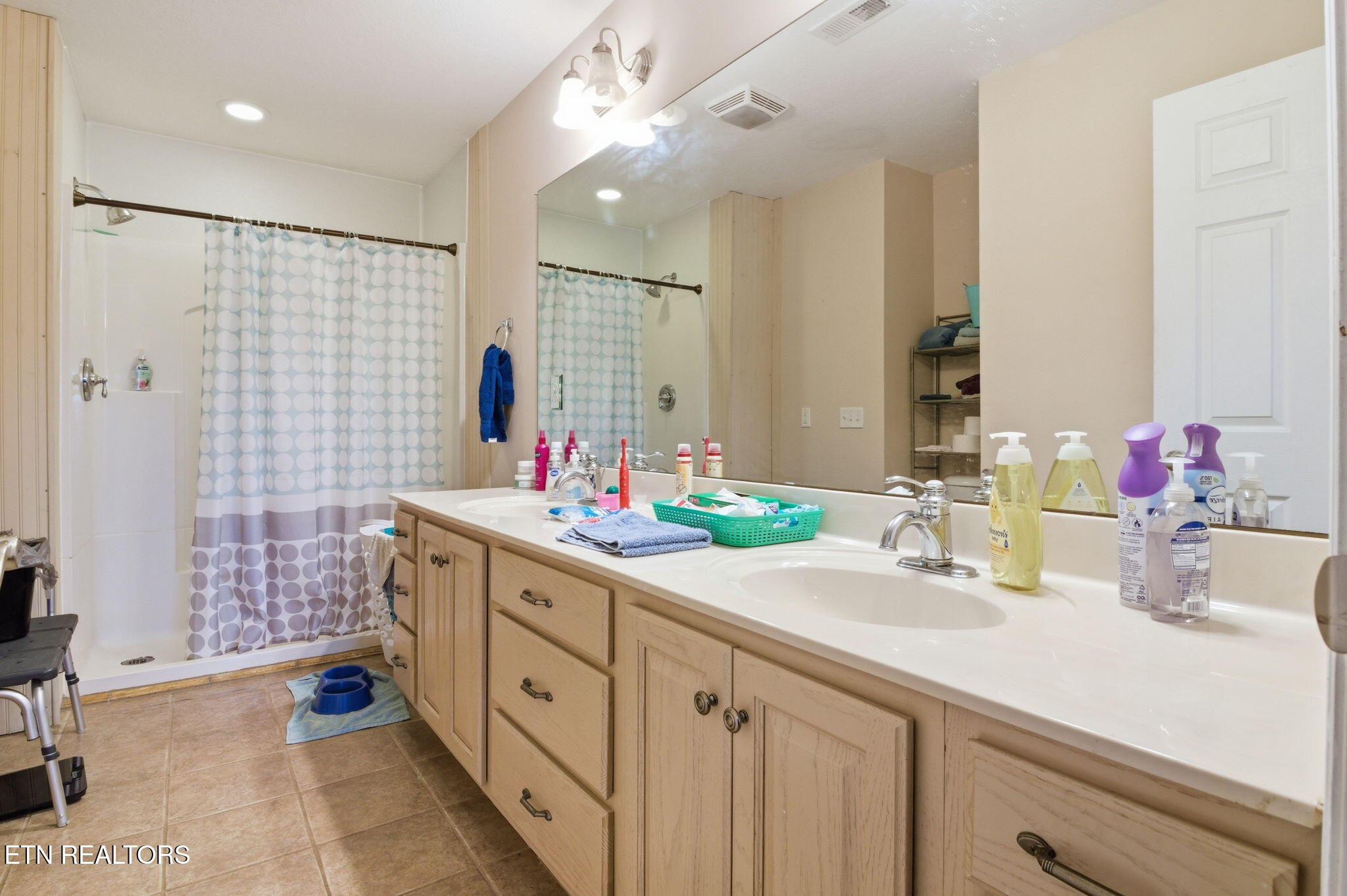 403 Ashbury Circle Sweetwater TN 37874