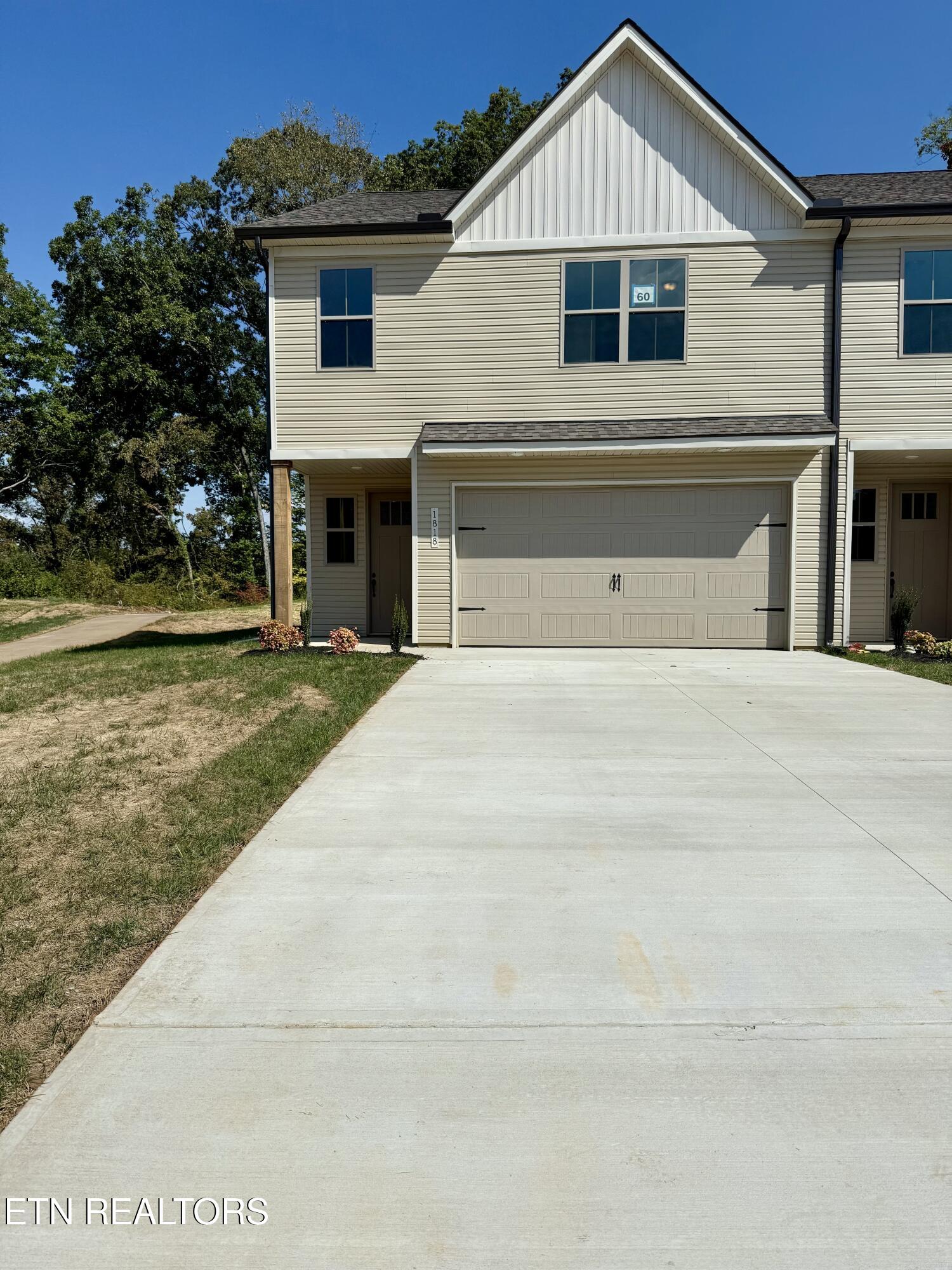 1818 Bennett Village Drive Maryville TN 37804