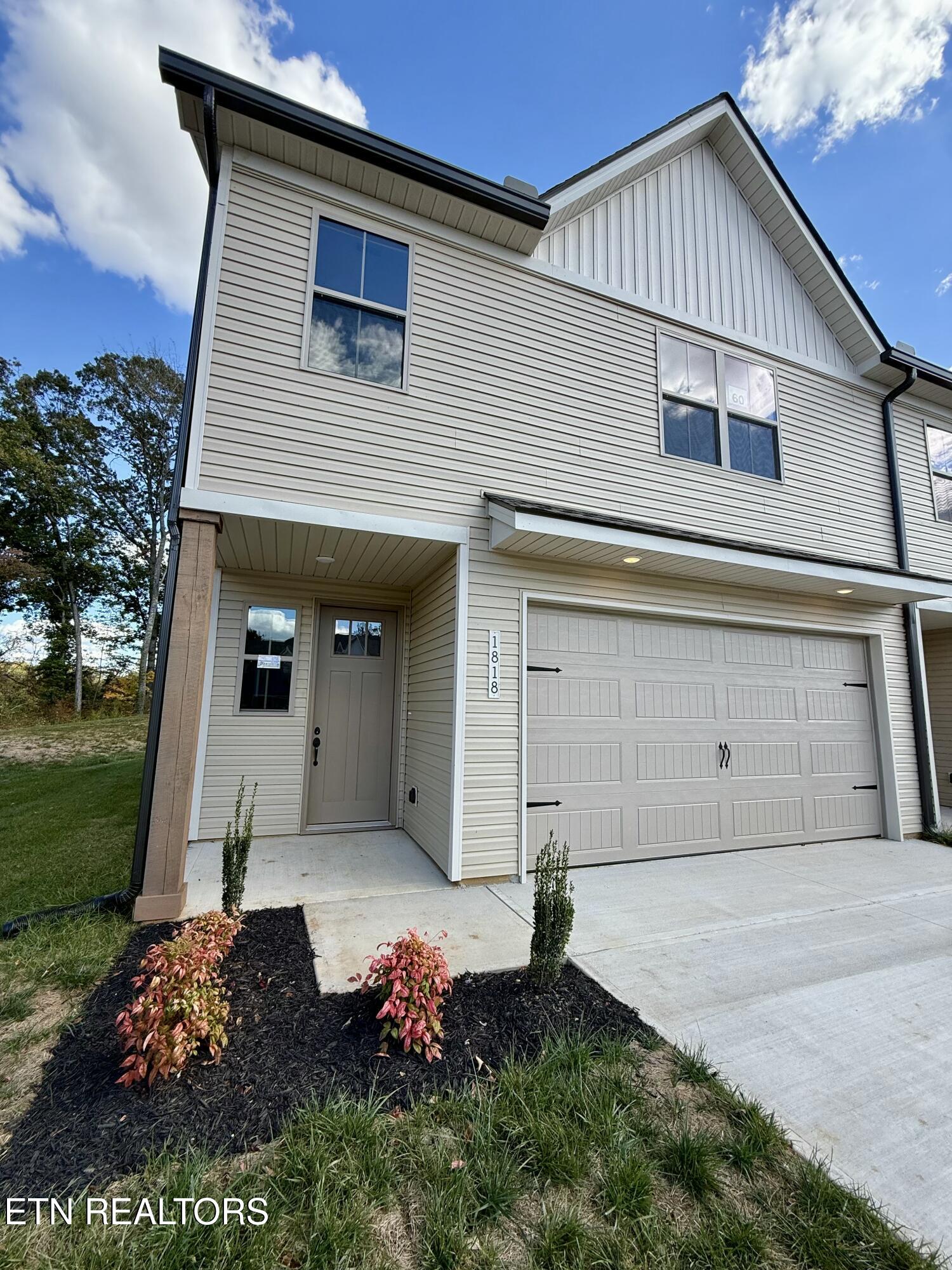 1818 Bennett Village Drive Maryville TN 37804