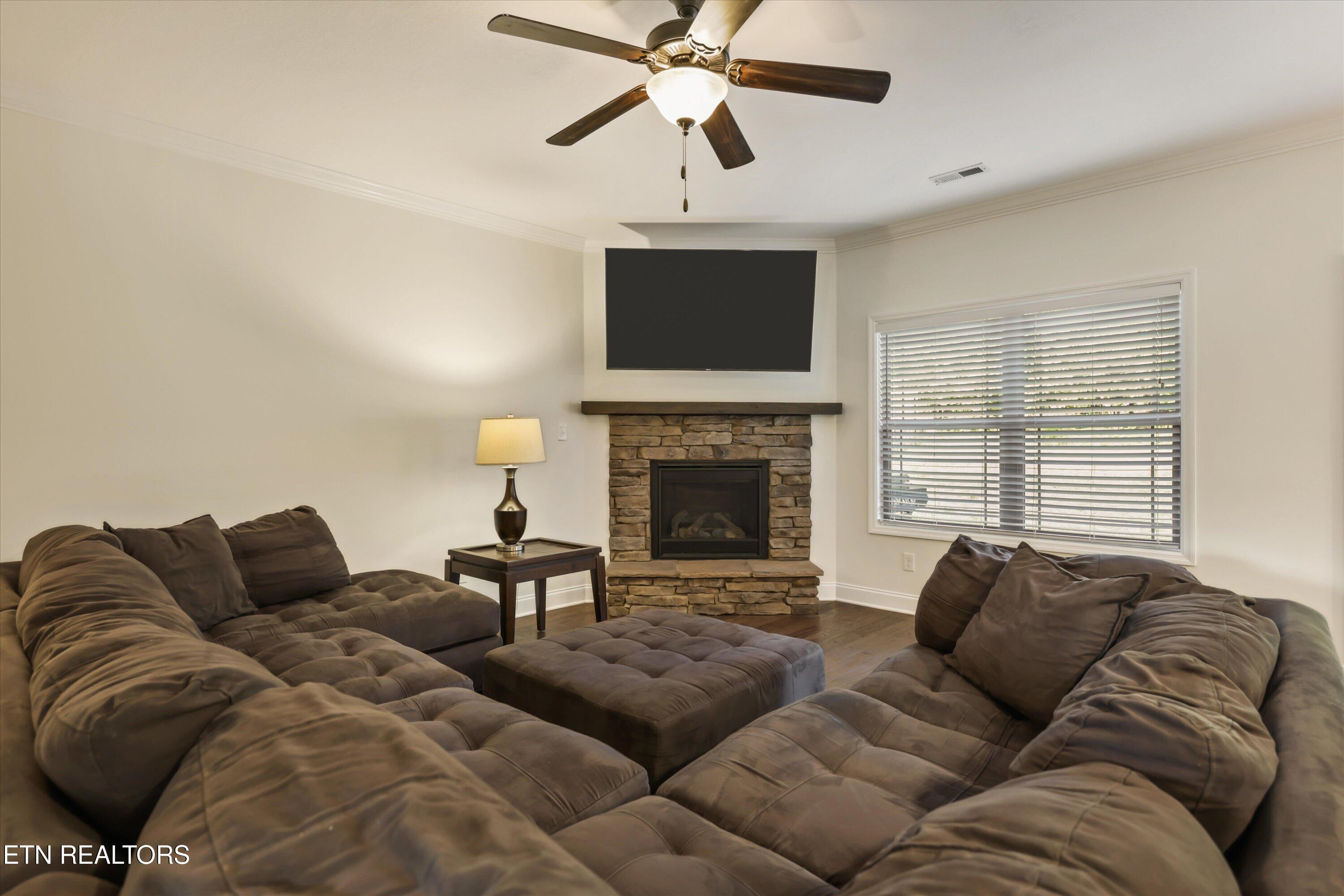 1111 Scatter Way Knoxville TN 37919