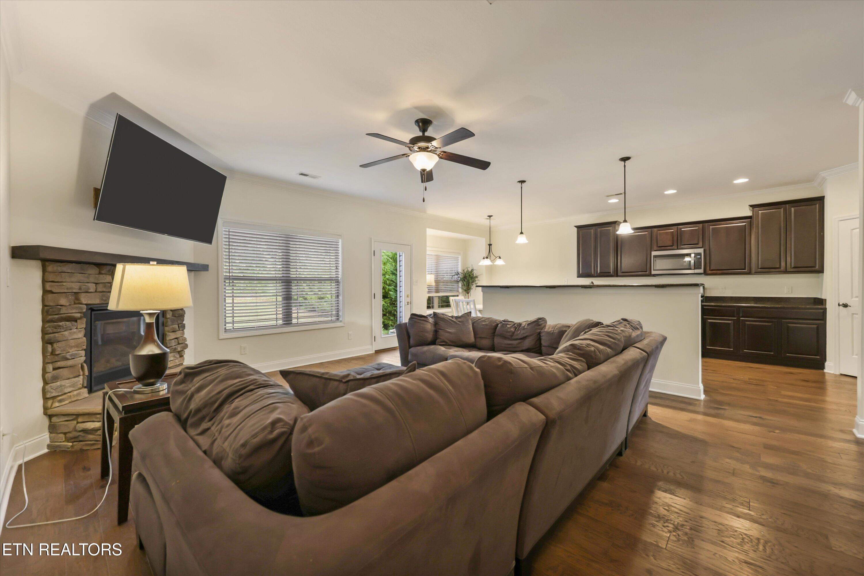 1111 Scatter Way Knoxville TN 37919