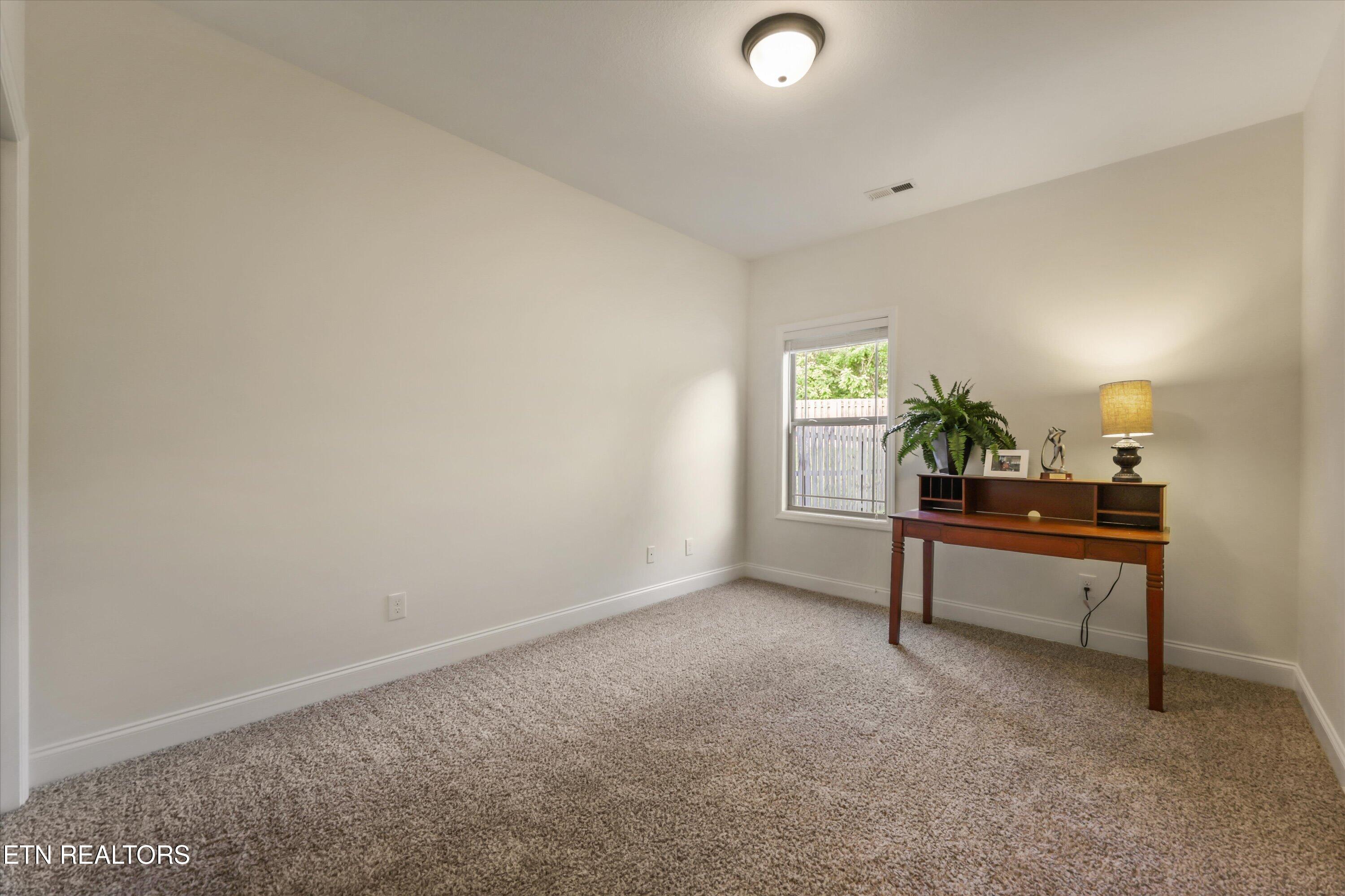 1111 Scatter Way Knoxville TN 37919