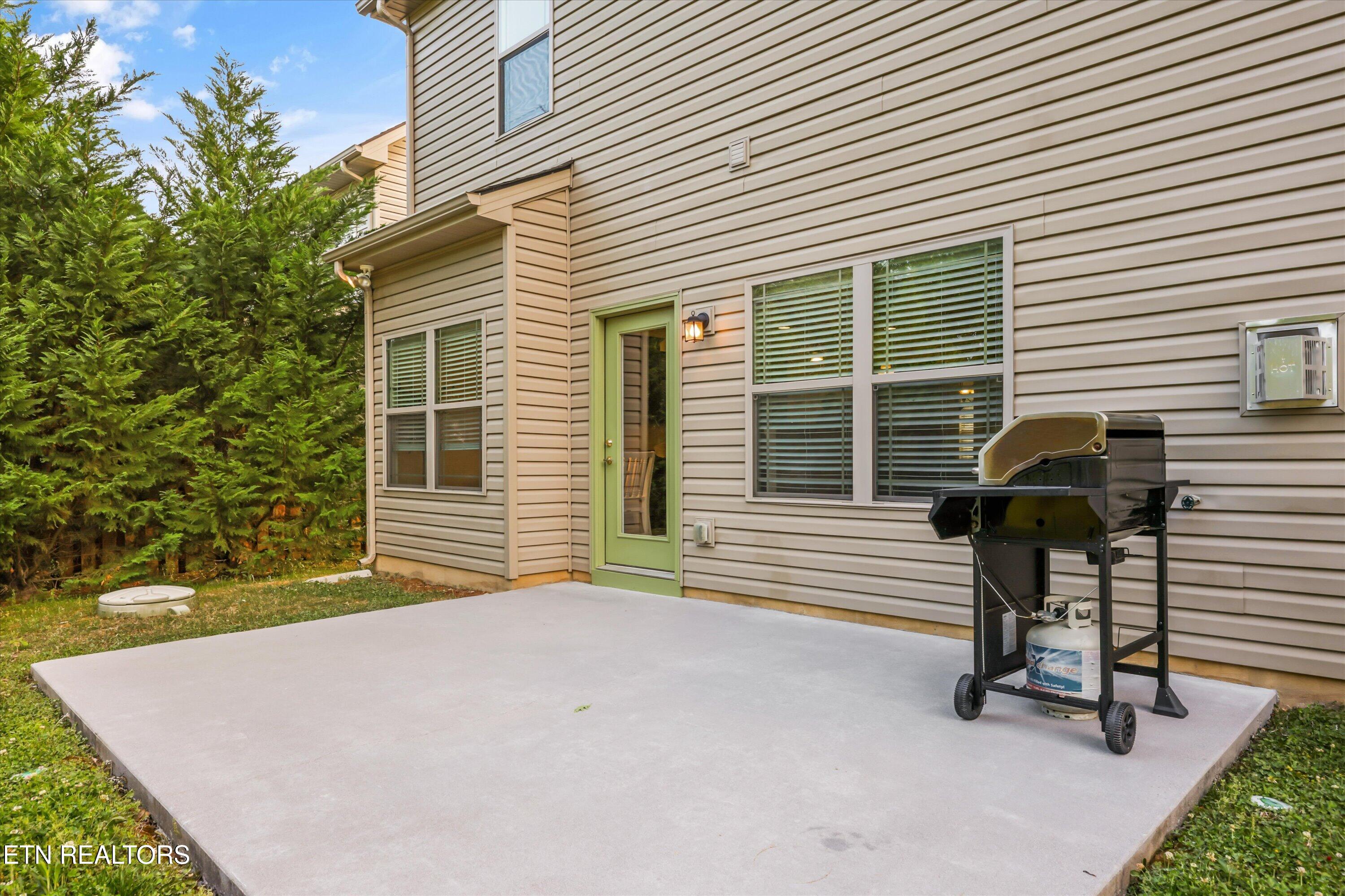 1111 Scatter Way Knoxville TN 37919
