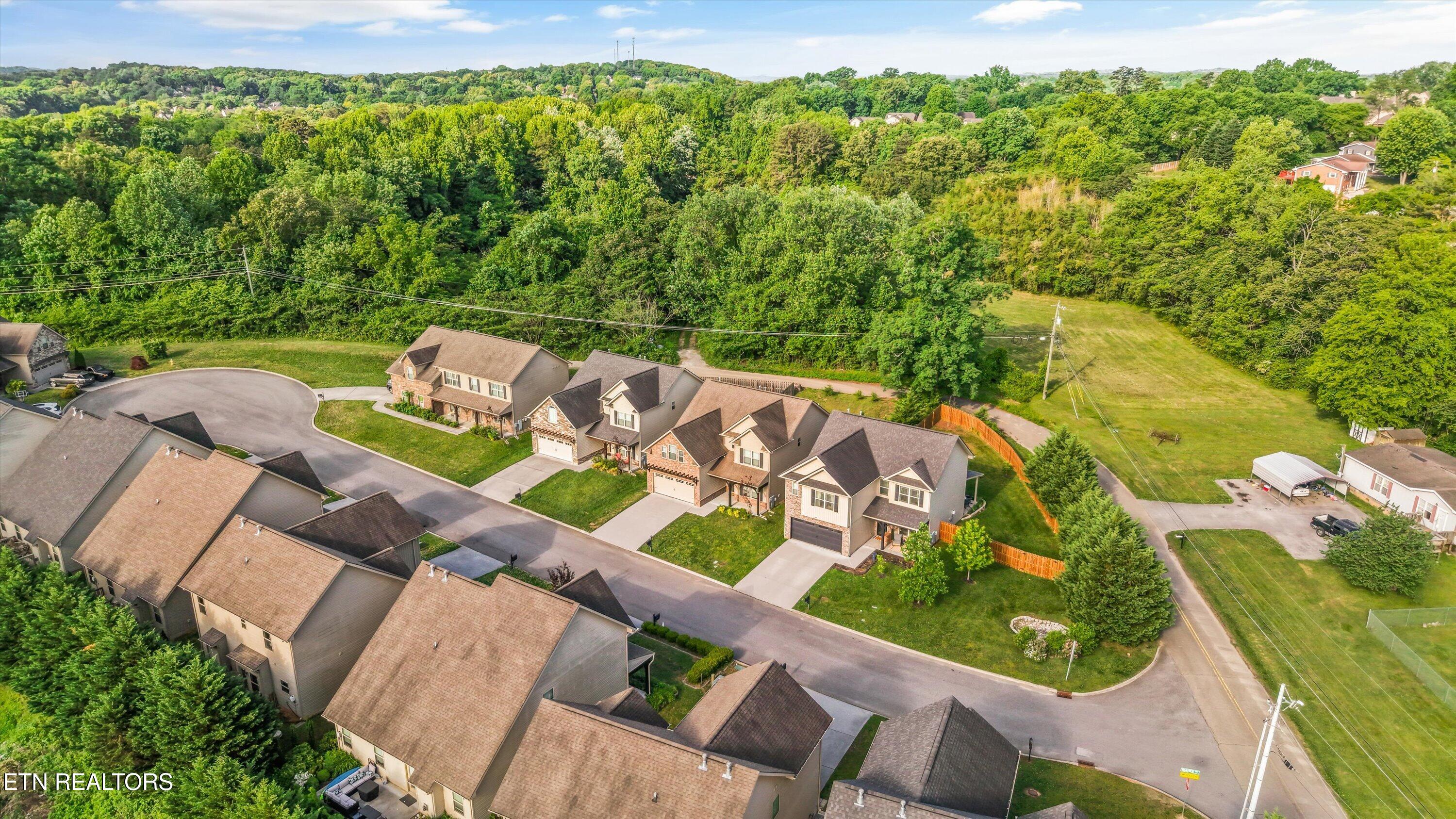 1111 Scatter Way Knoxville TN 37919