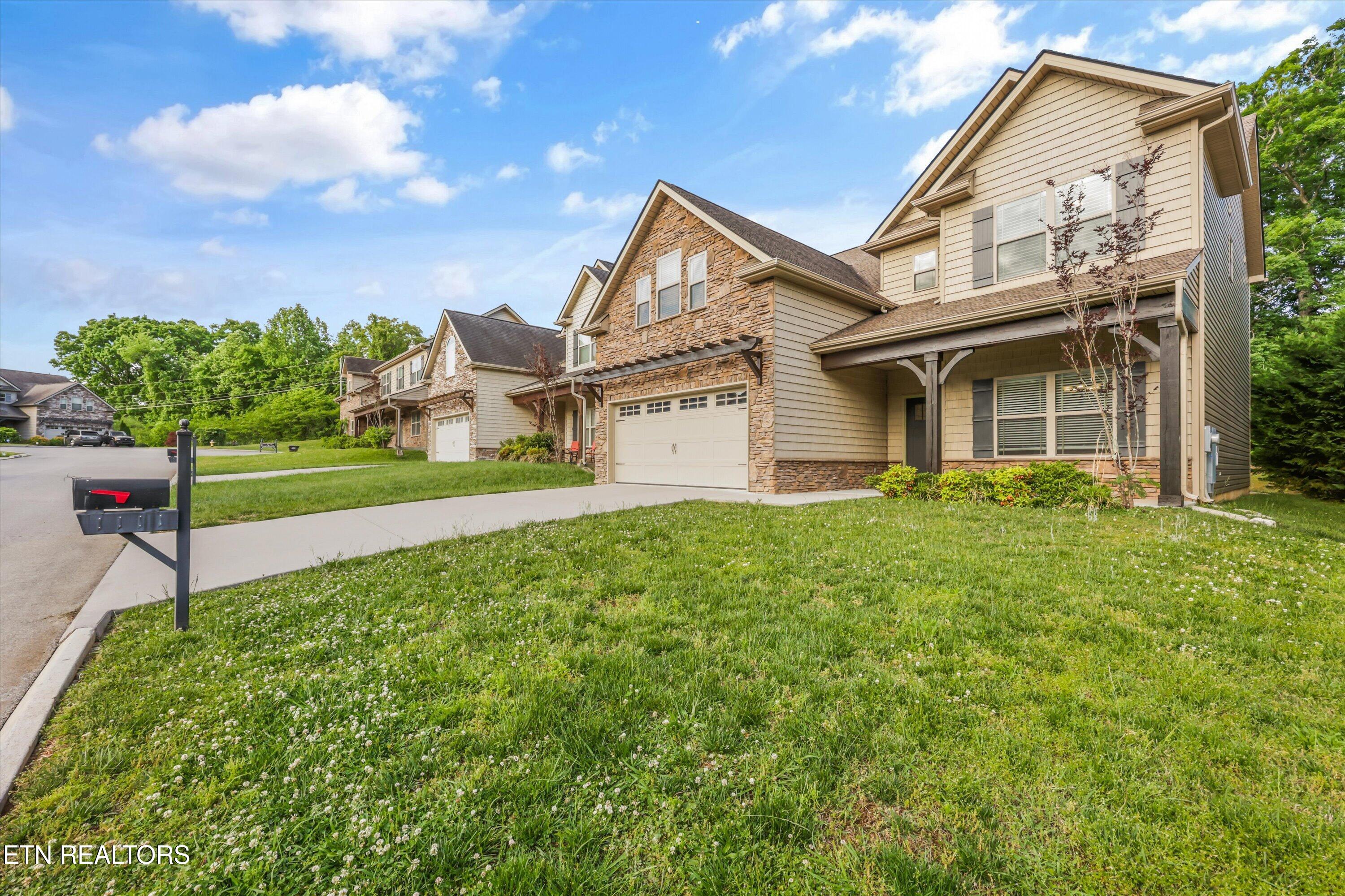 1111 Scatter Way Knoxville TN 37919