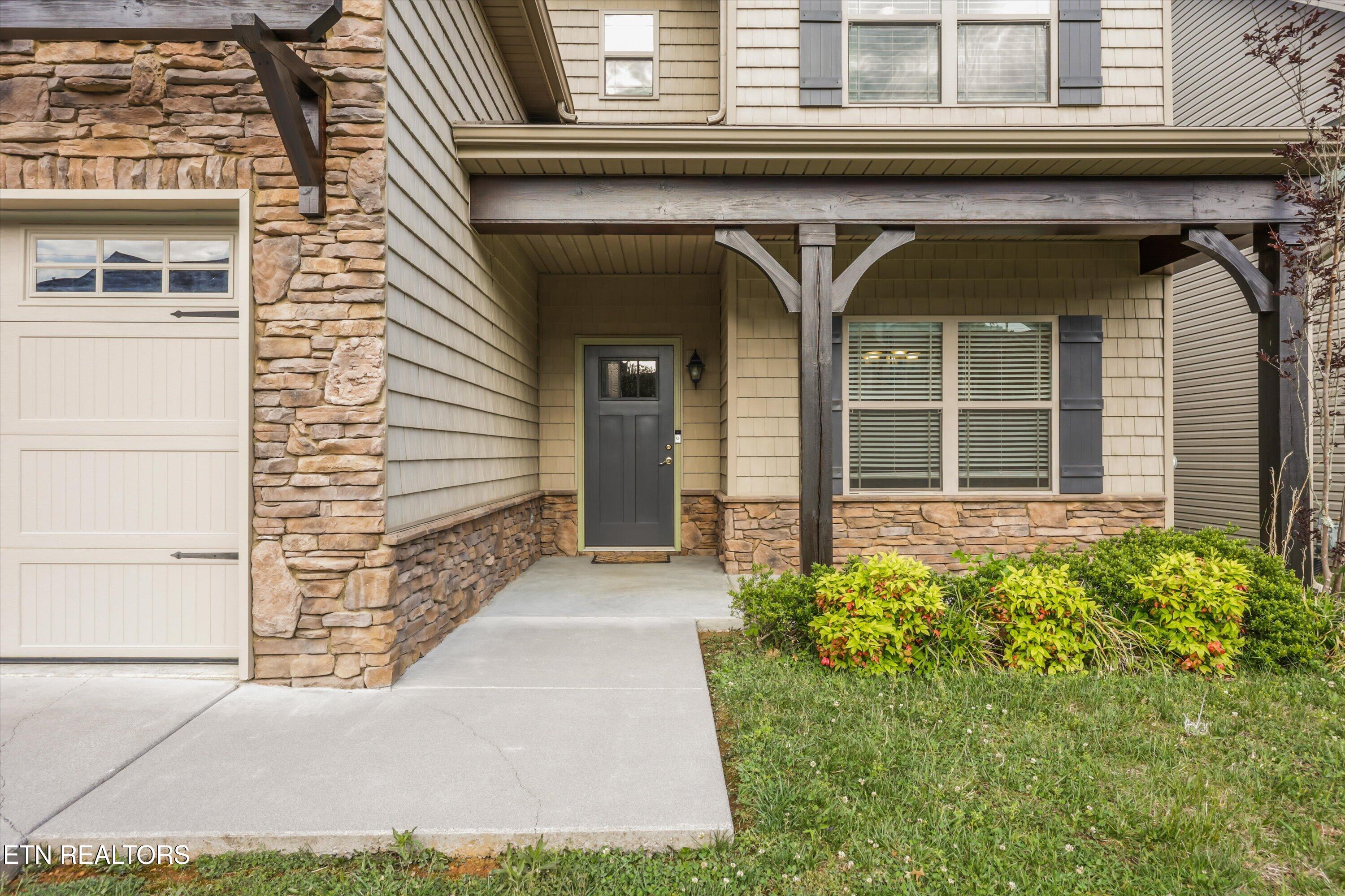 1111 Scatter Way Knoxville TN 37919