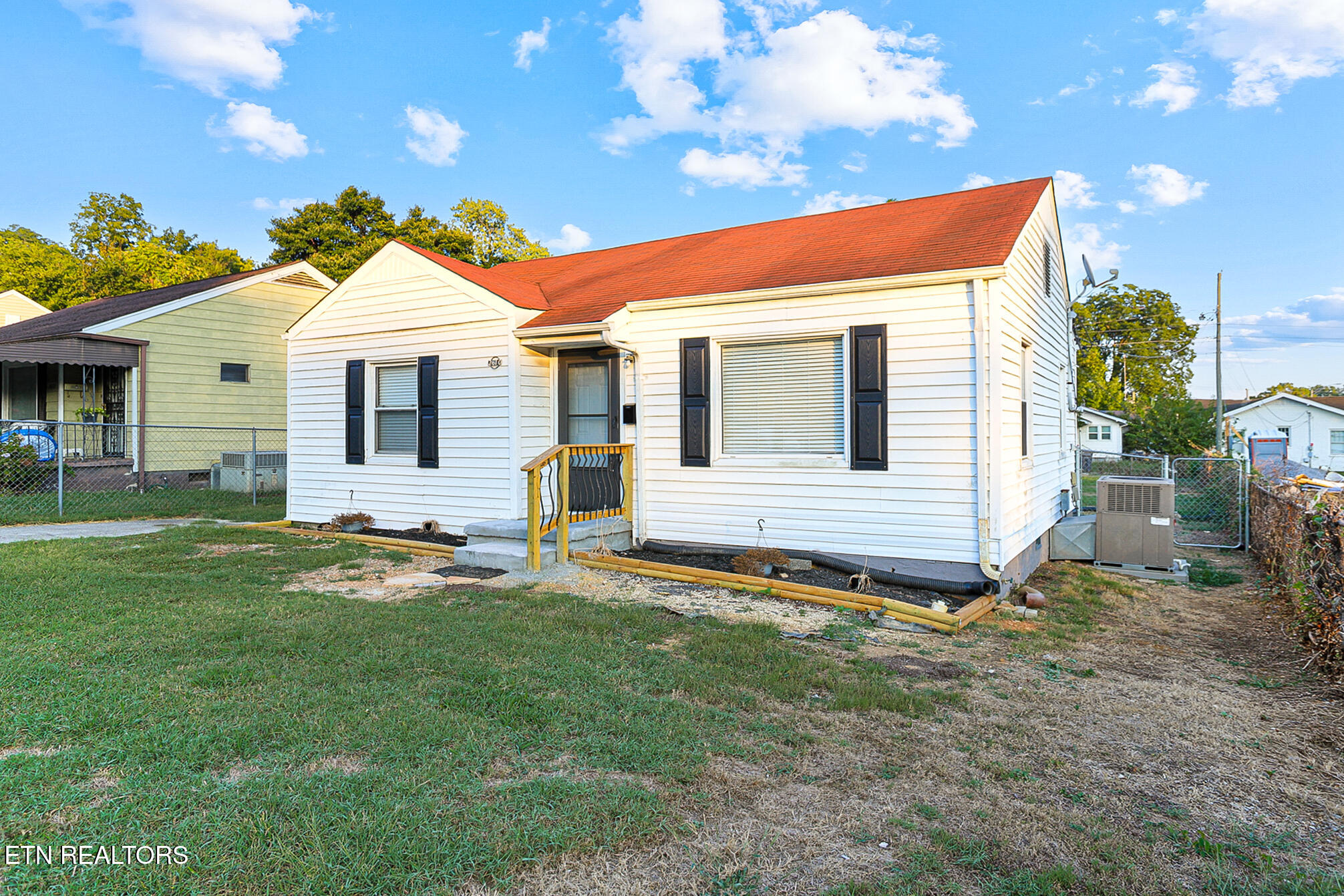 2610 Woodbine Avenue Knoxville TN 37914