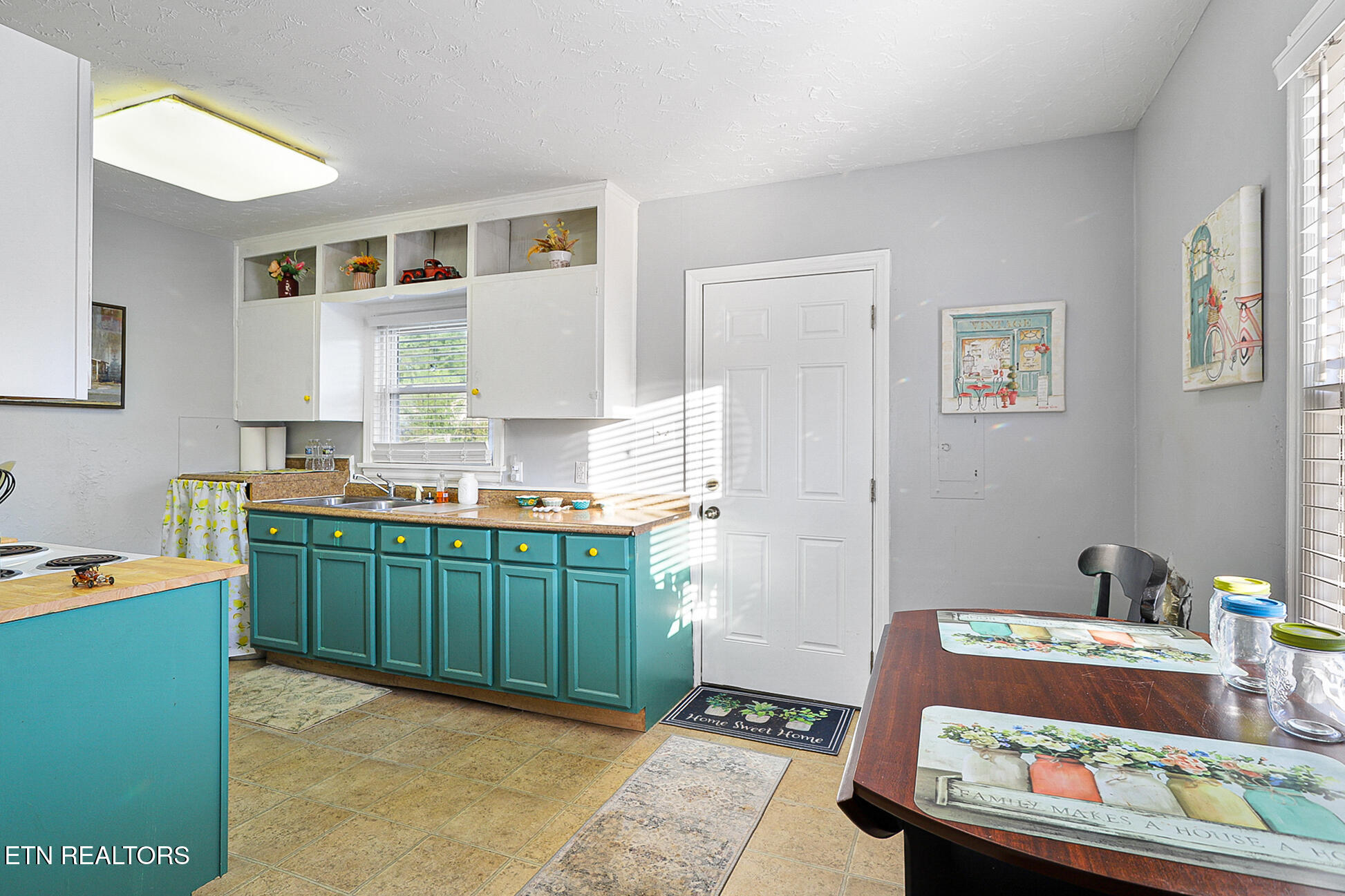 2610 Woodbine Avenue Knoxville TN 37914