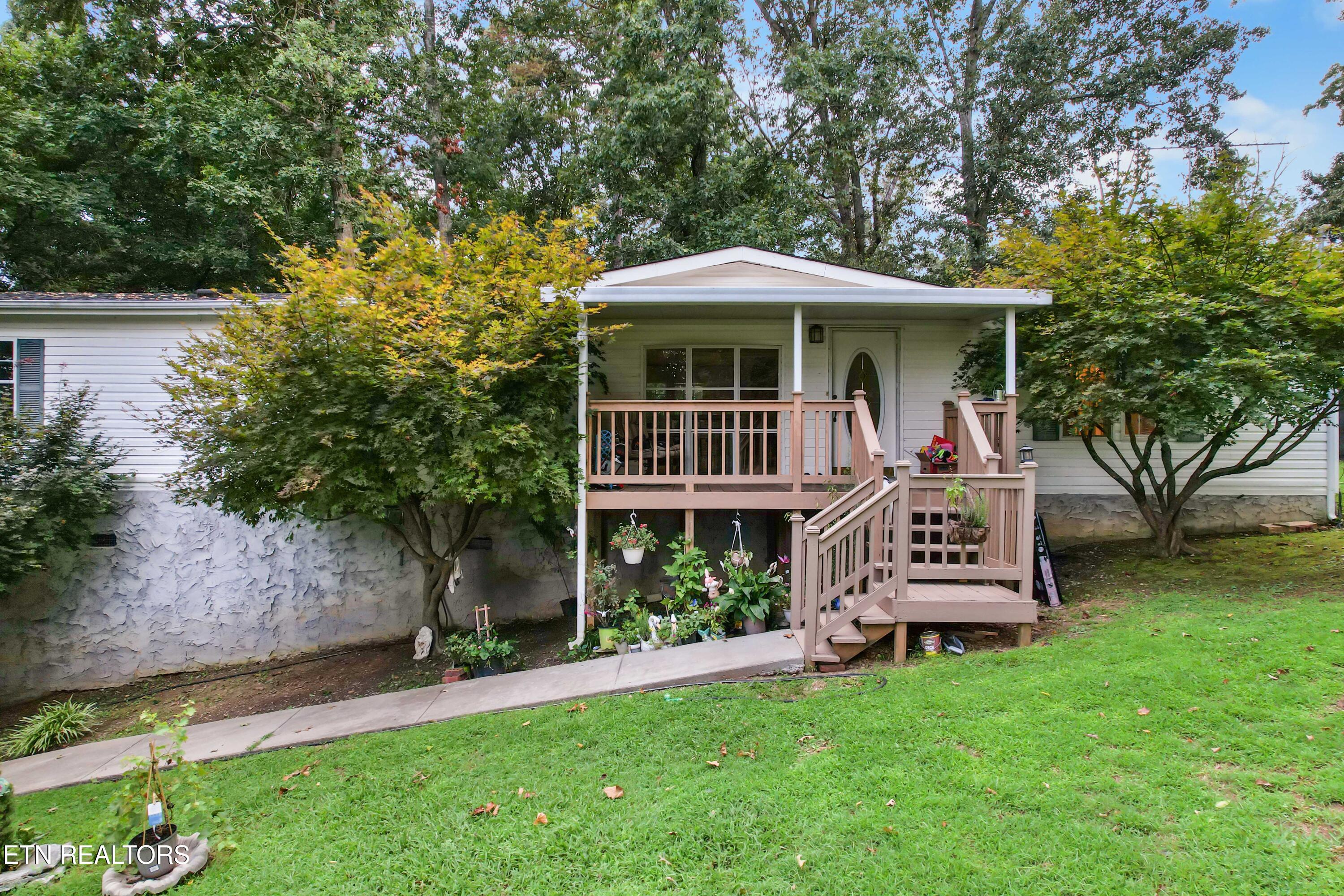 1711 Walnut Hill Lane Sevierville TN 37876