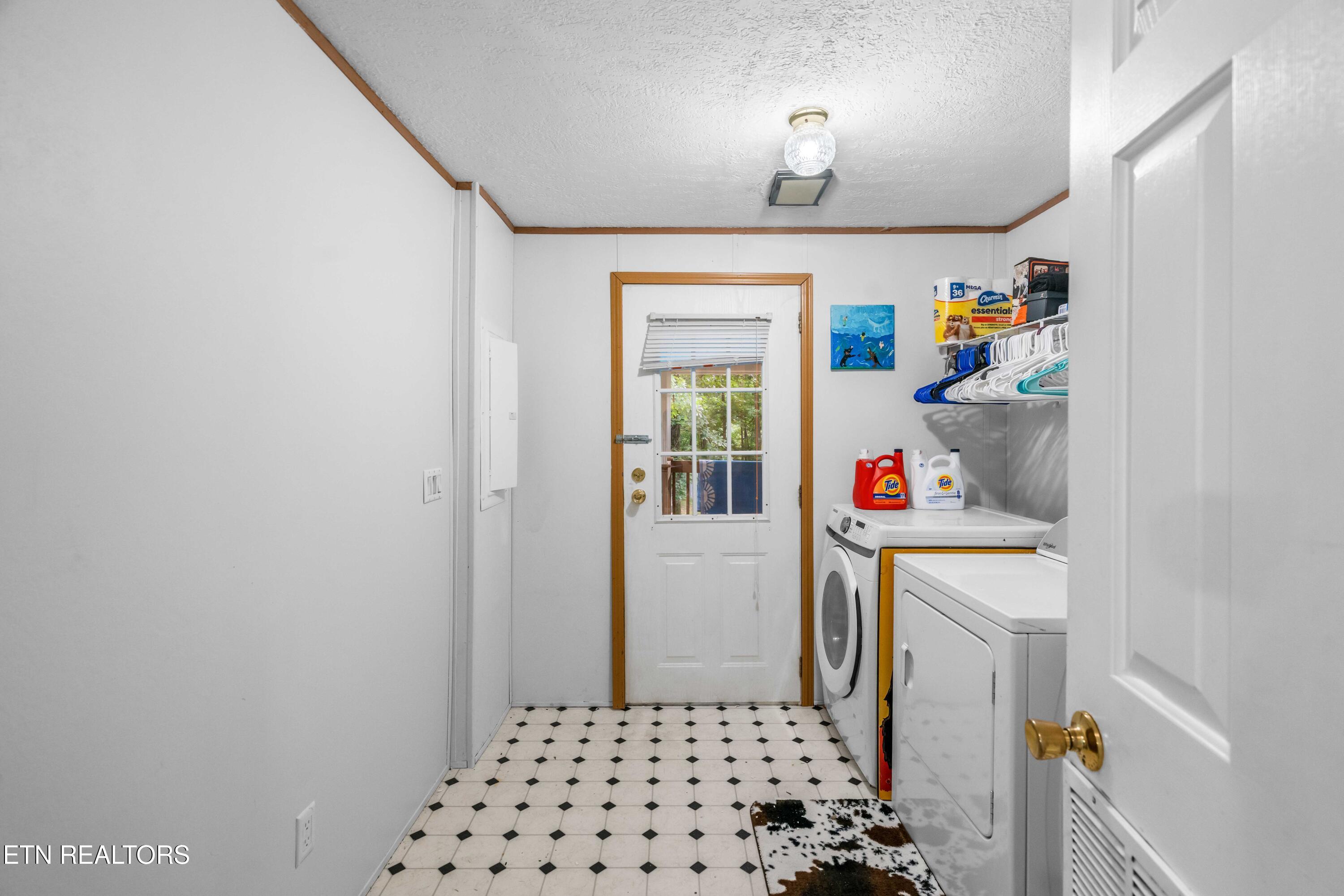 1711 Walnut Hill Lane Sevierville TN 37876