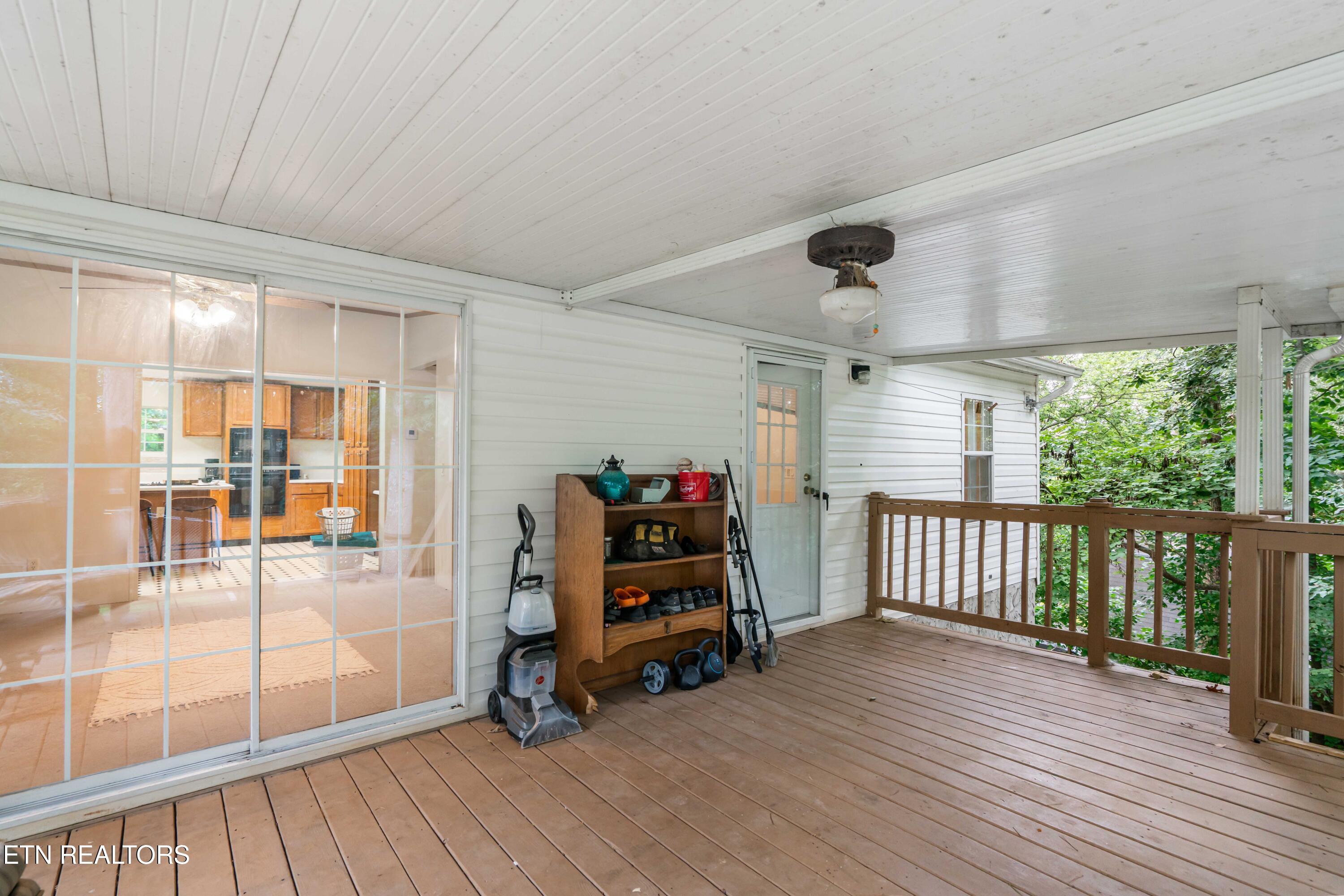 1711 Walnut Hill Lane Sevierville TN 37876