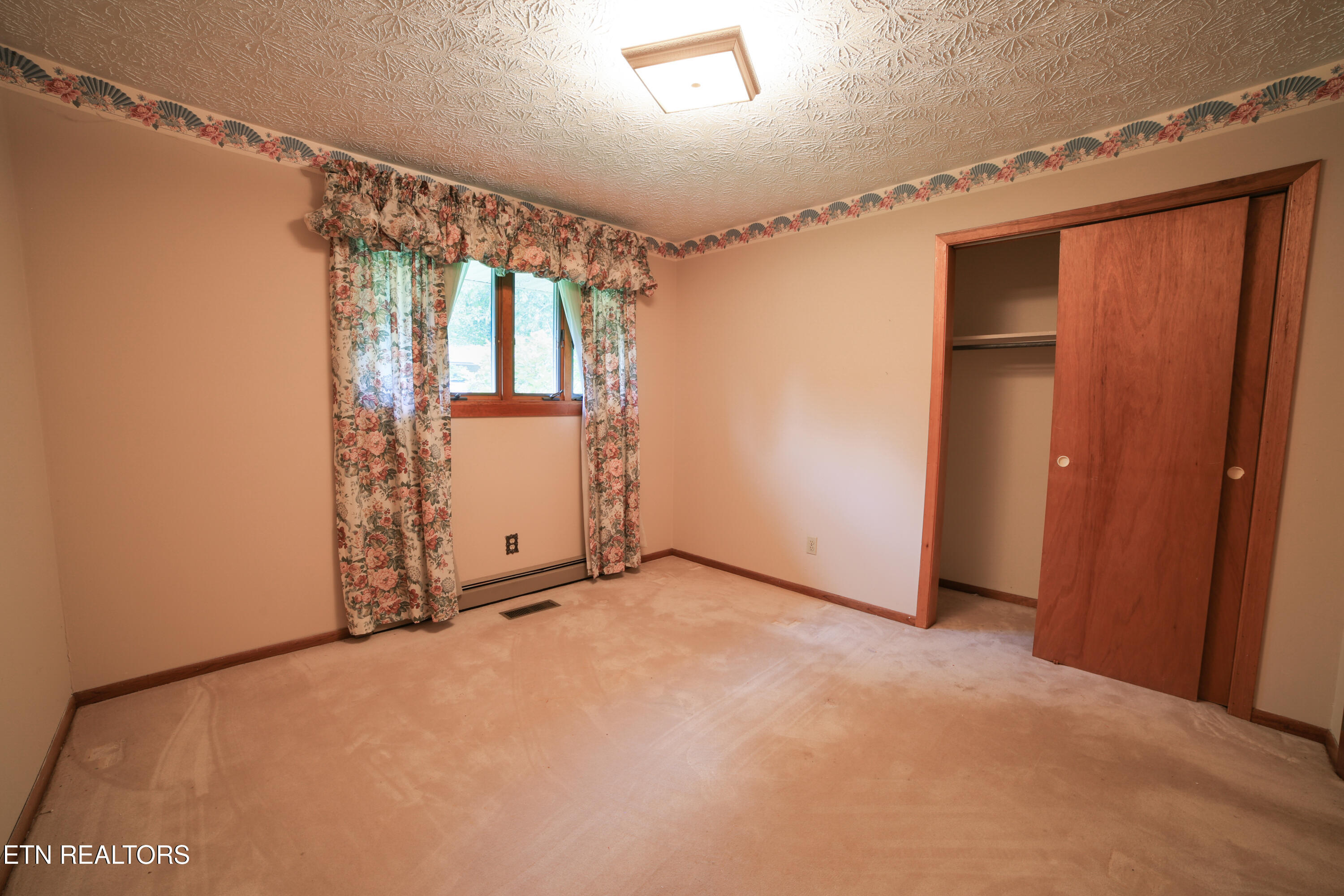 160 Rector Drive Harrogate TN 37752
